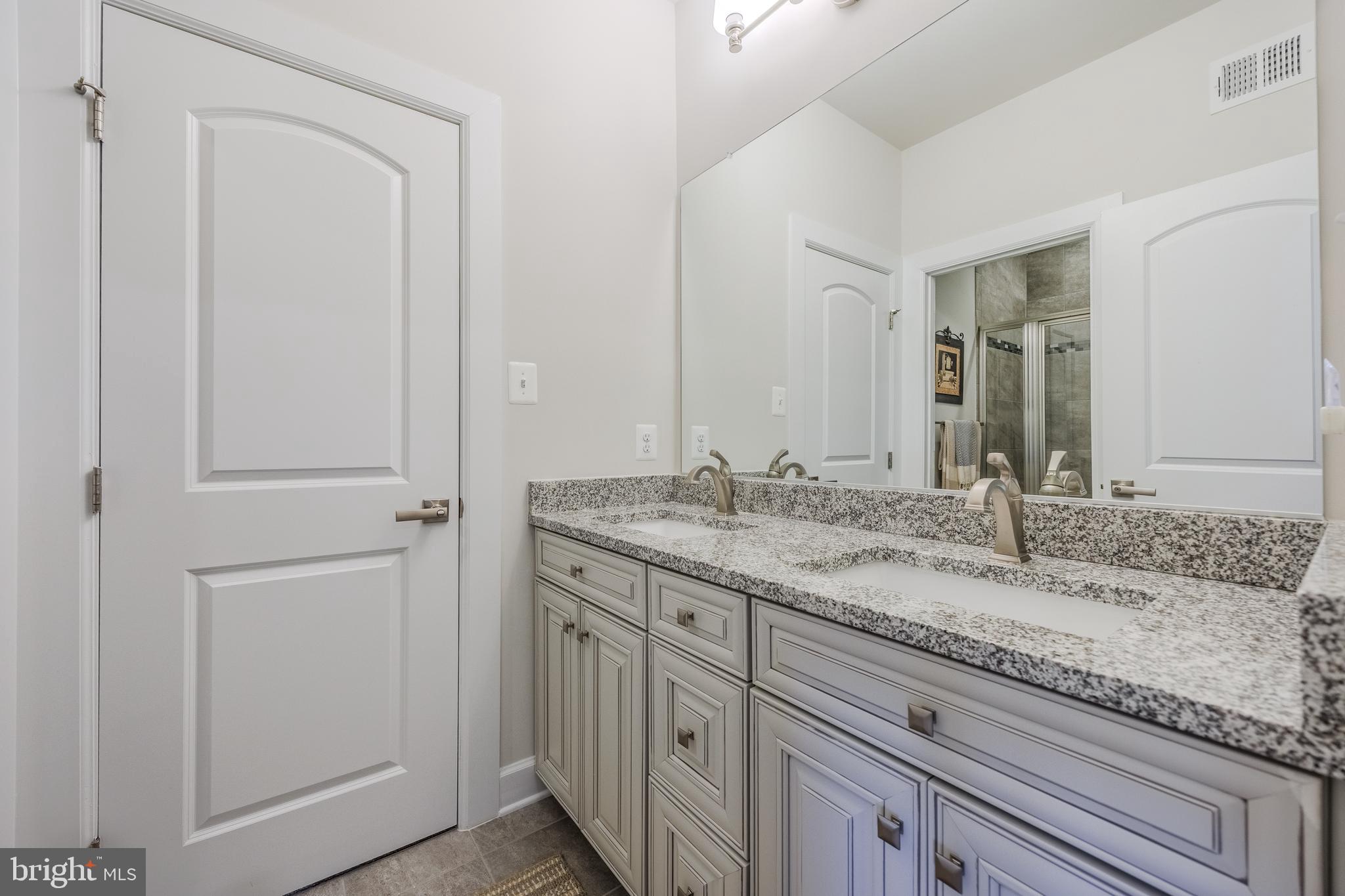 LAKE LINGANORE OAKDALE - Residential