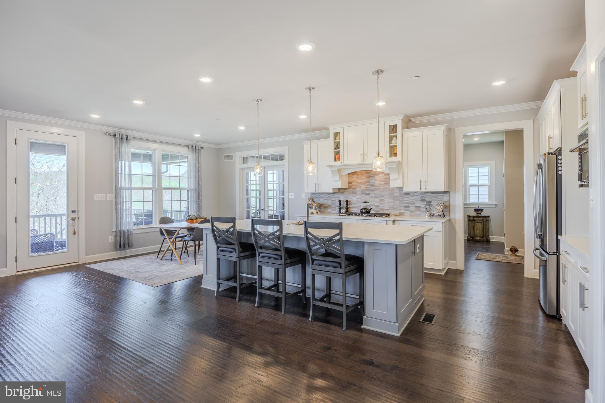 LAKE LINGANORE OAKDALE - Residential