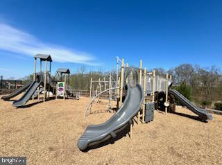 LAKE LINGANORE OAKDALE - Residential