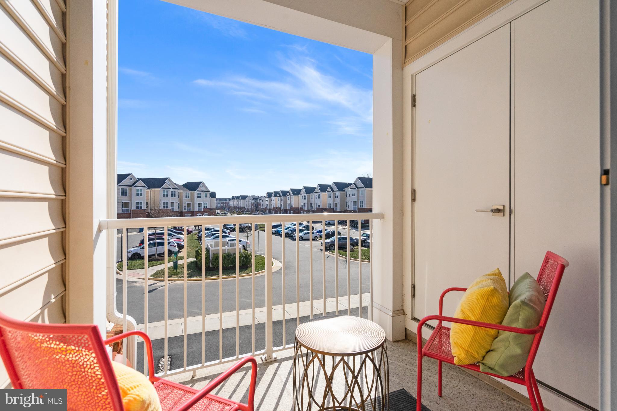 RIDGES AT LOUDOUN VALLEY - Residential Lease