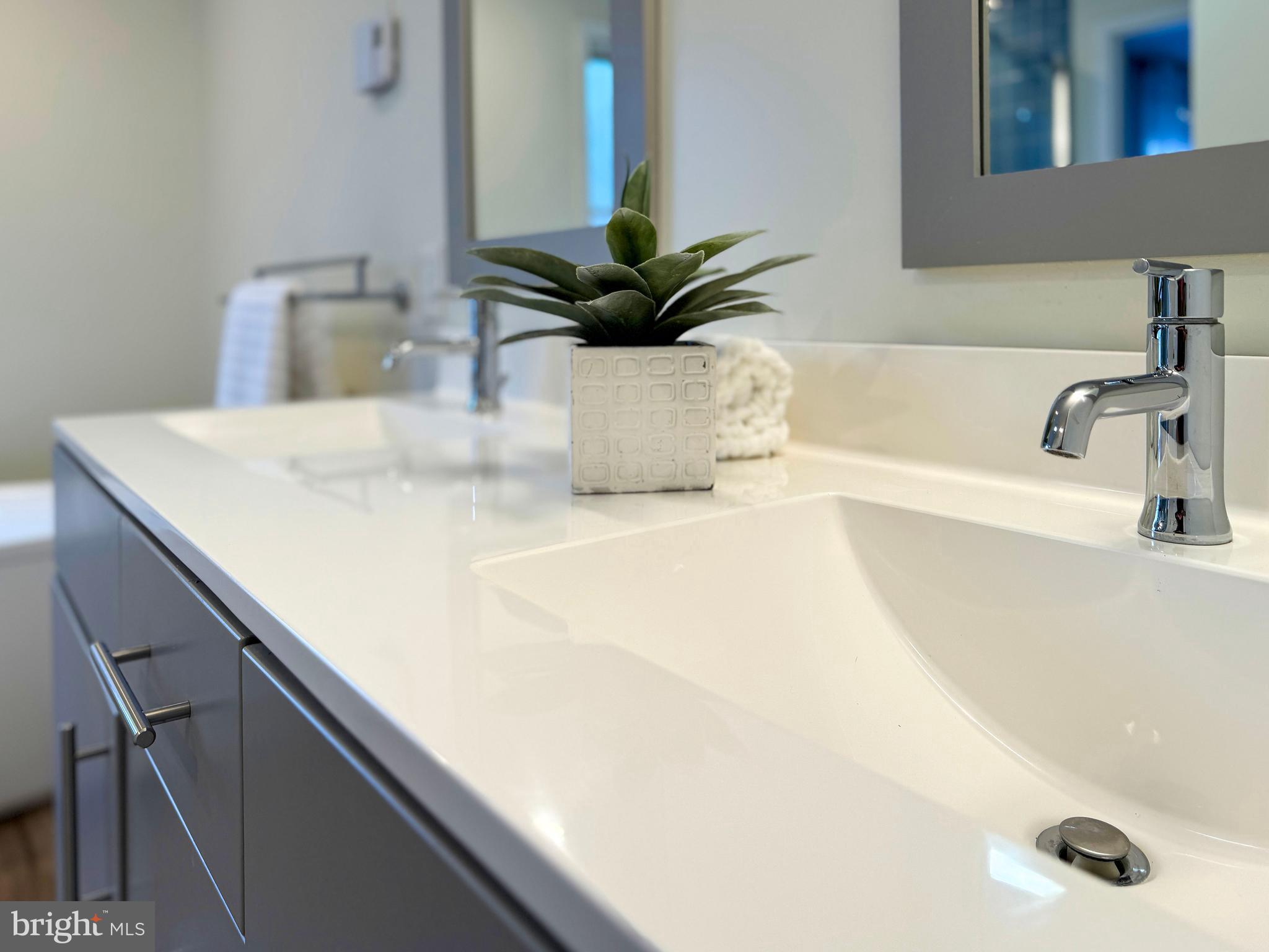 PARK FOREST VILLAGE - Residential