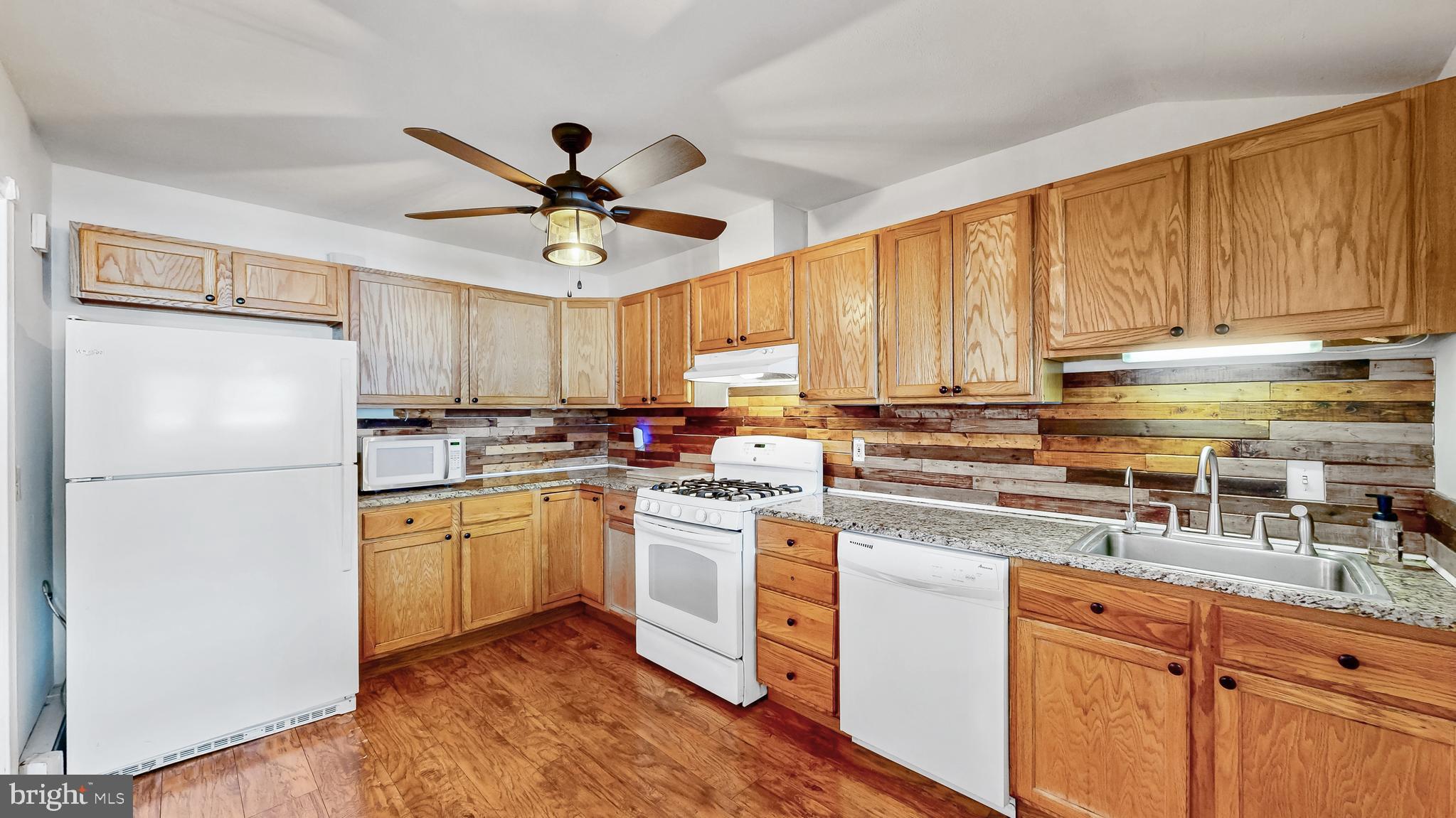 24 WINDFLOWER DRIVE