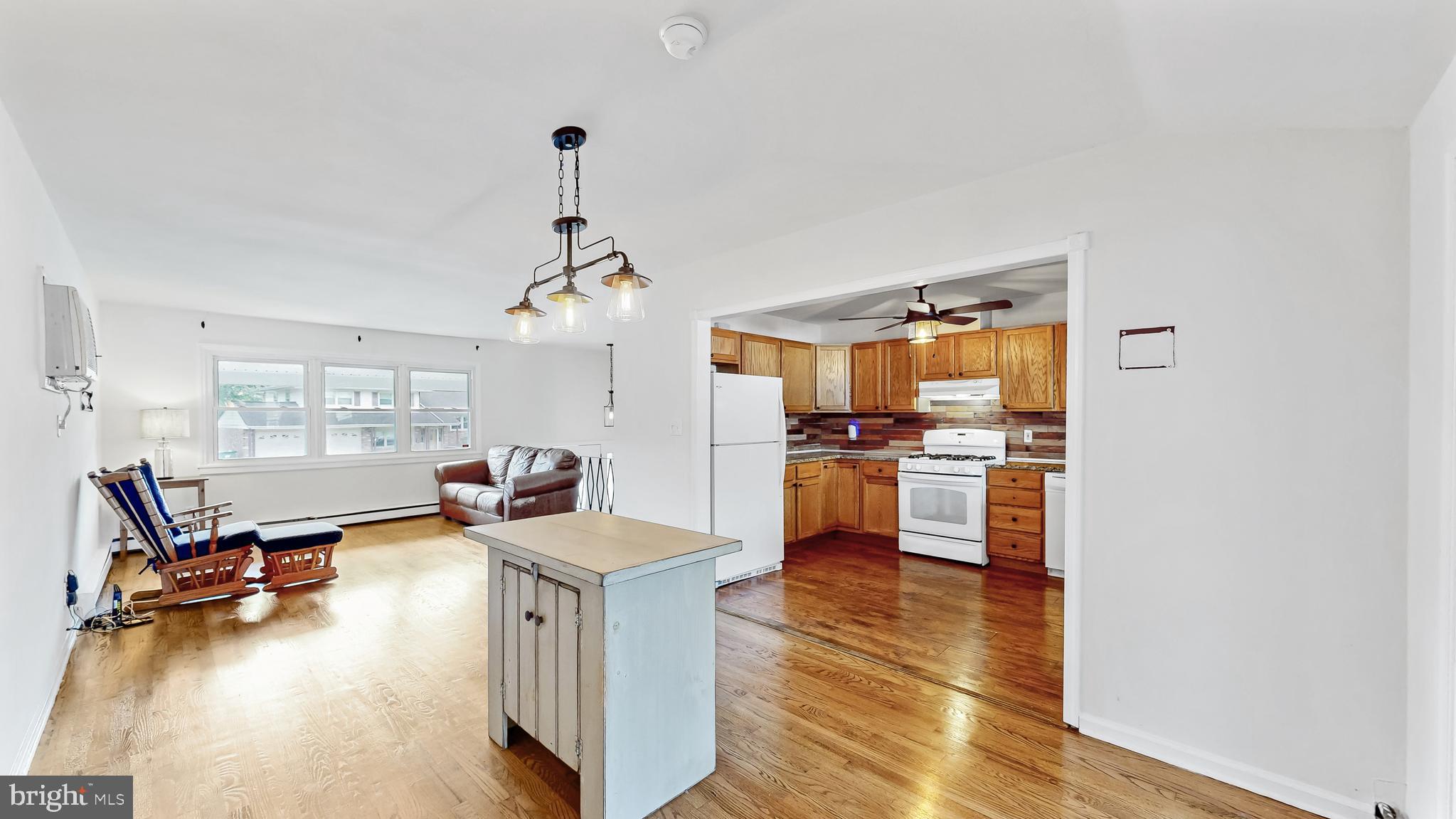 24 WINDFLOWER DRIVE