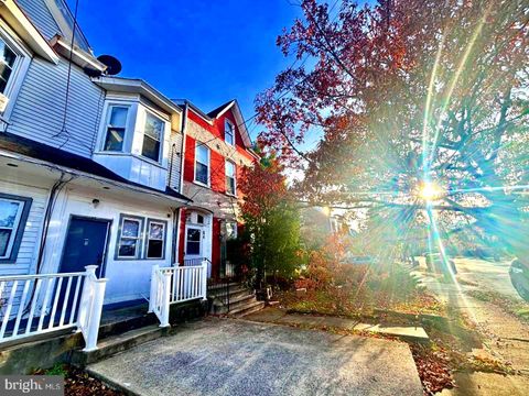 274 HILLCREST AVENUE TRENTON NJ 08618