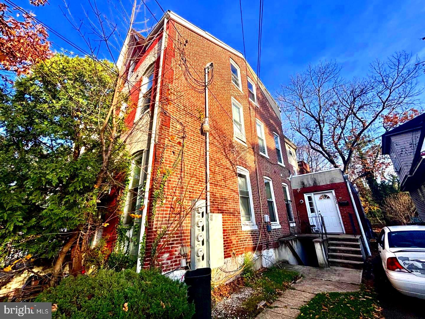 274 HILLCREST AVENUE