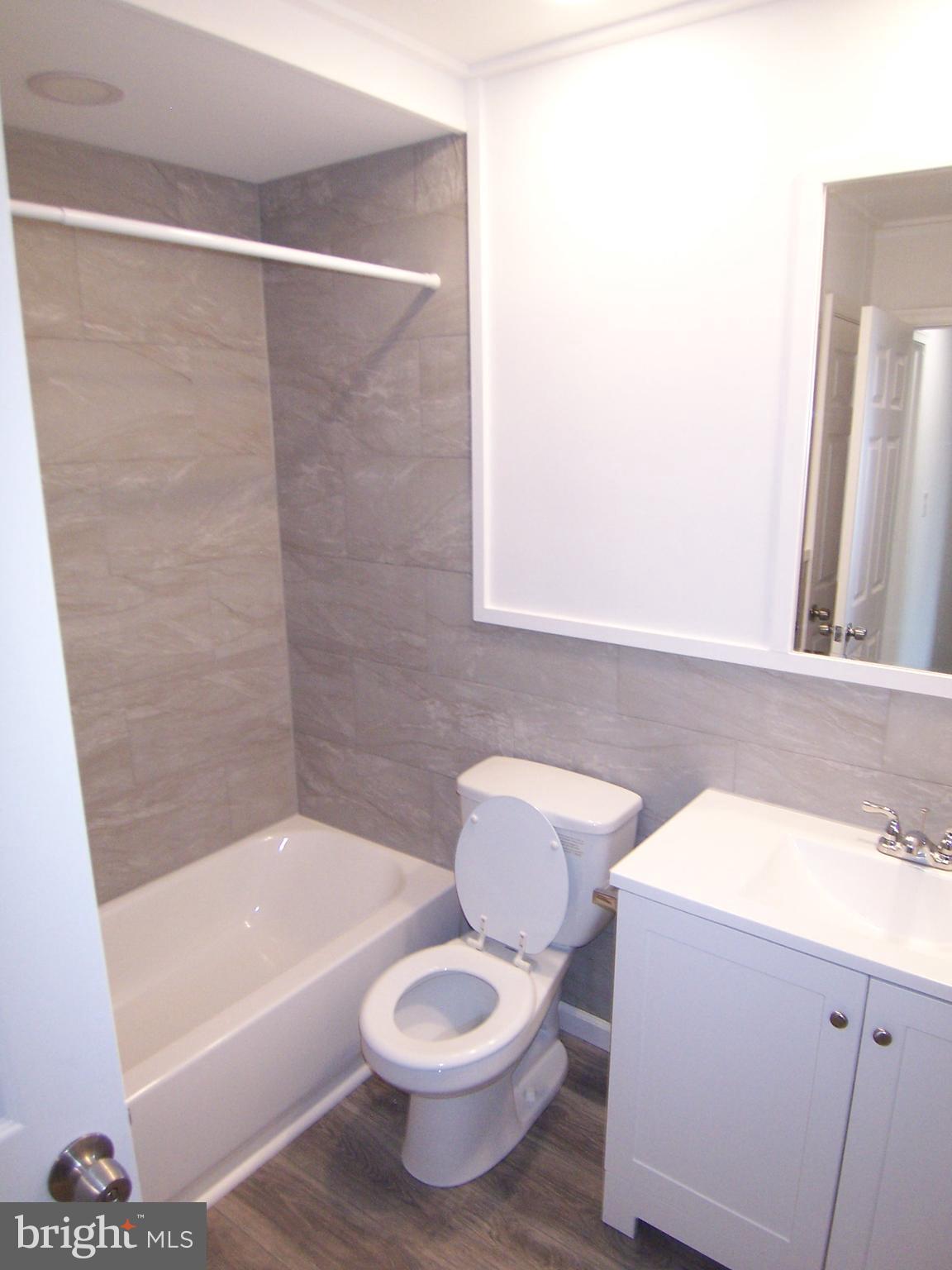 HARFORD SQUARE - Residential Lease