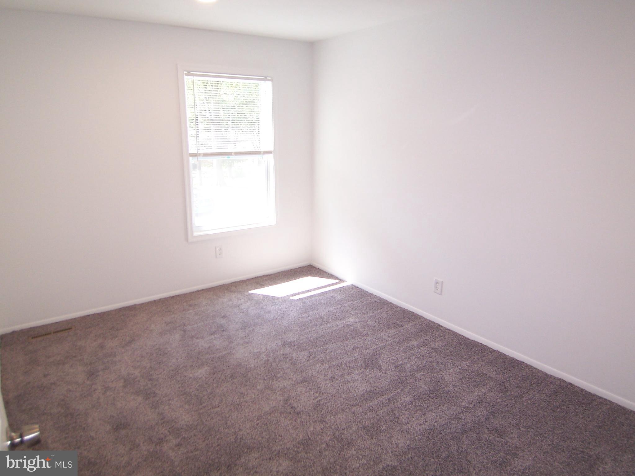 HARFORD SQUARE - Residential Lease