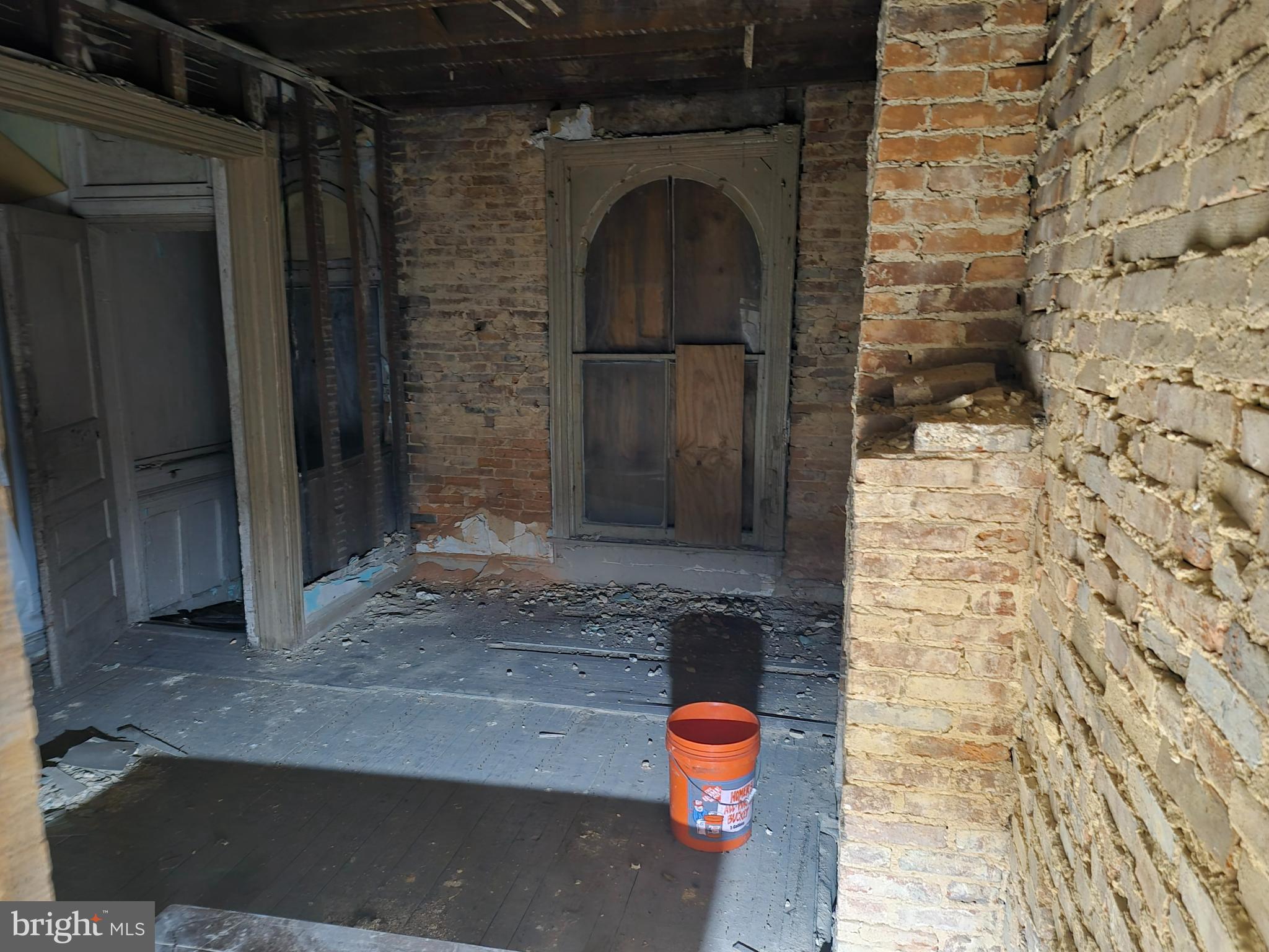 MIDTOWN EDMONDSON - Residential