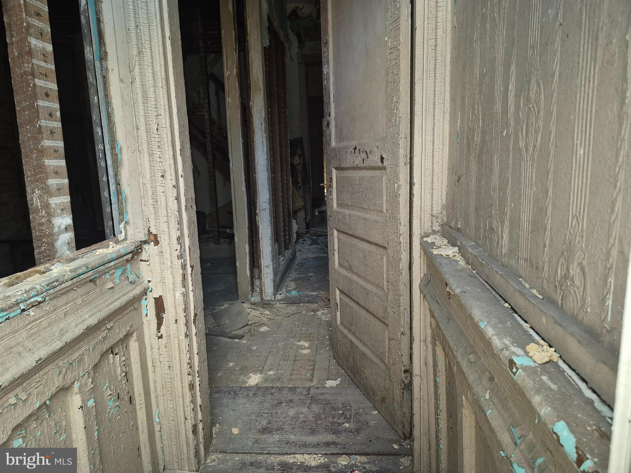 MIDTOWN EDMONDSON - Residential