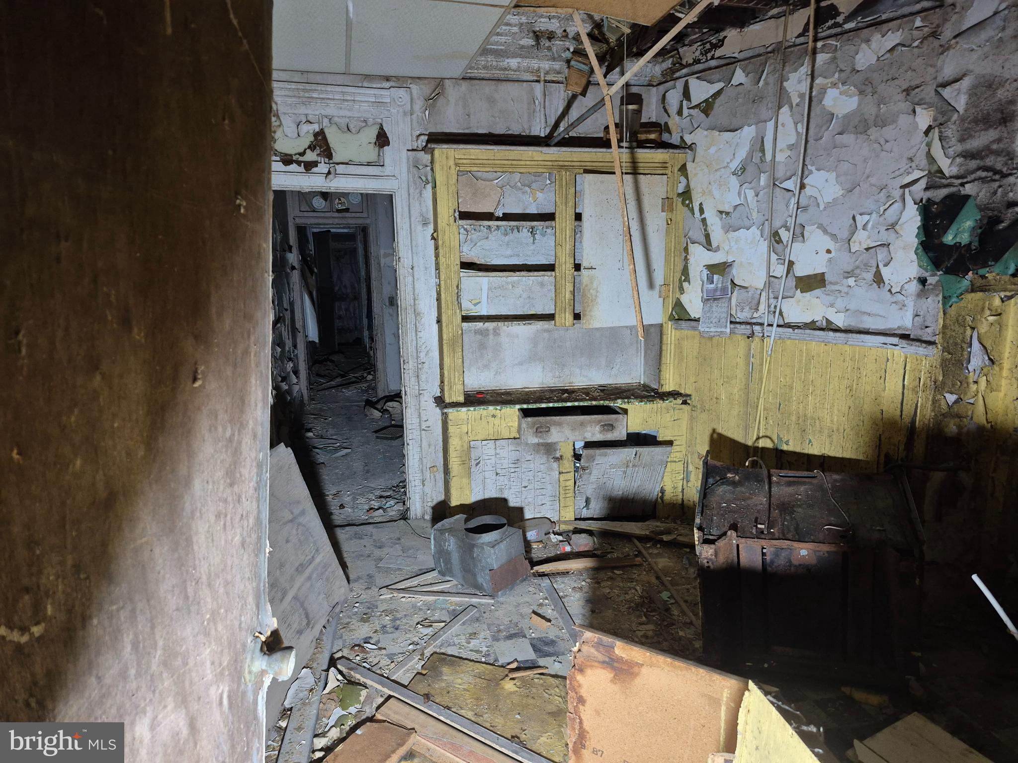 MIDTOWN EDMONDSON - Residential