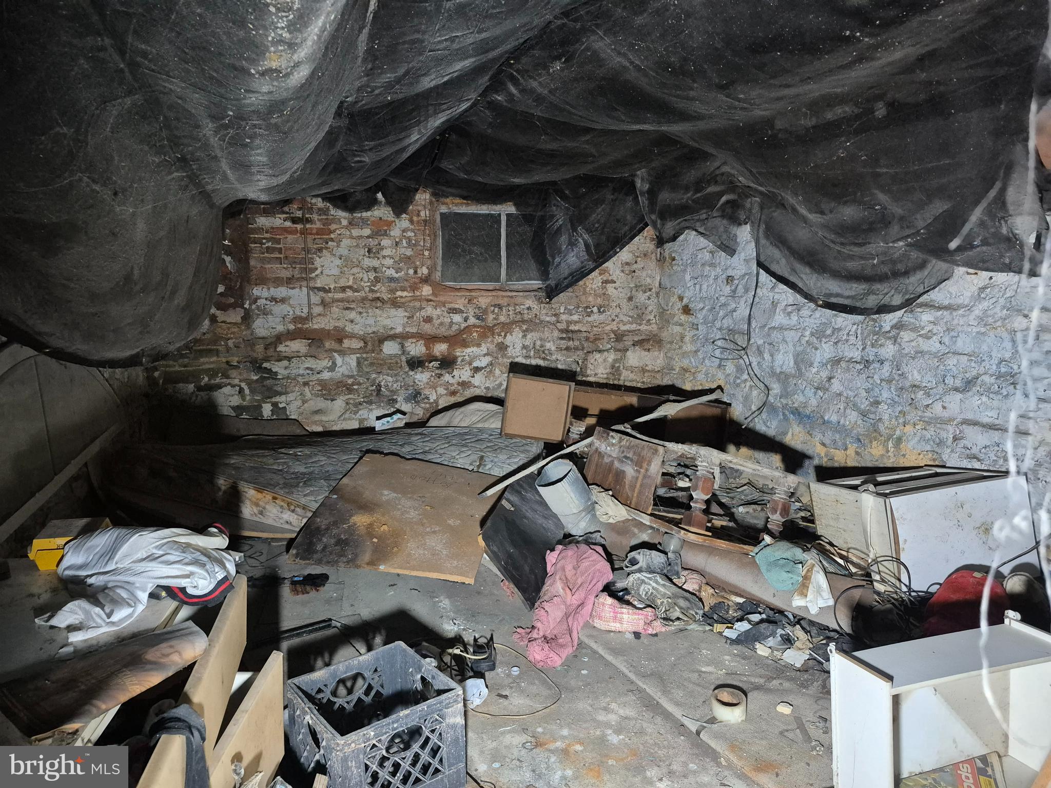 MIDTOWN EDMONDSON - Residential