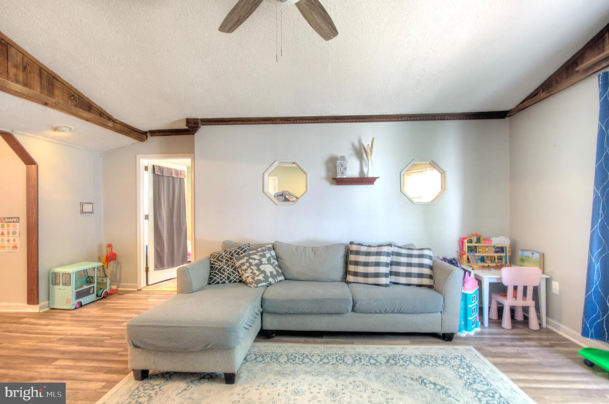 Turnersville, New Jersey 08012, United States, 3 Bedrooms Bedrooms, ,3 BathroomsBathrooms,Residential,Active,190269