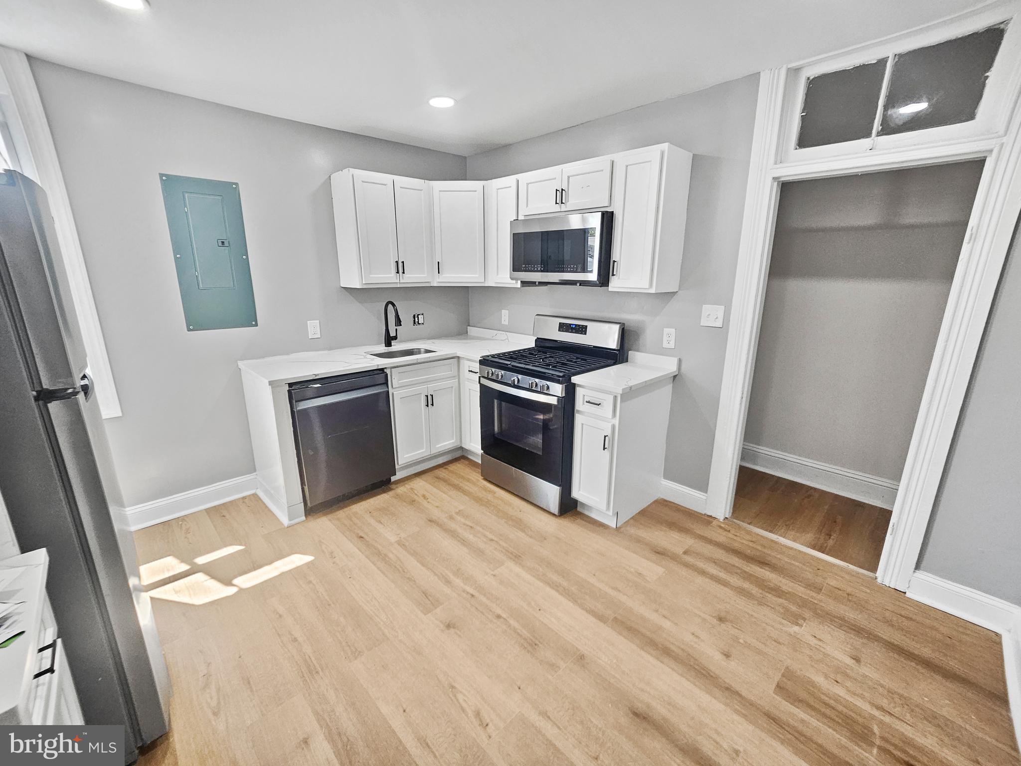 DRUID HILL PARK - Residential Income