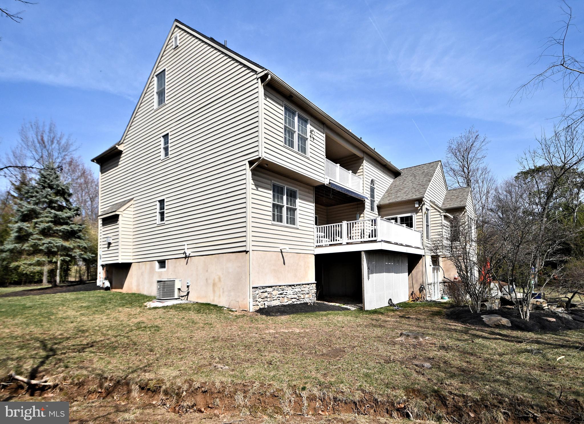 CEDAR HILL WOODS - Residential