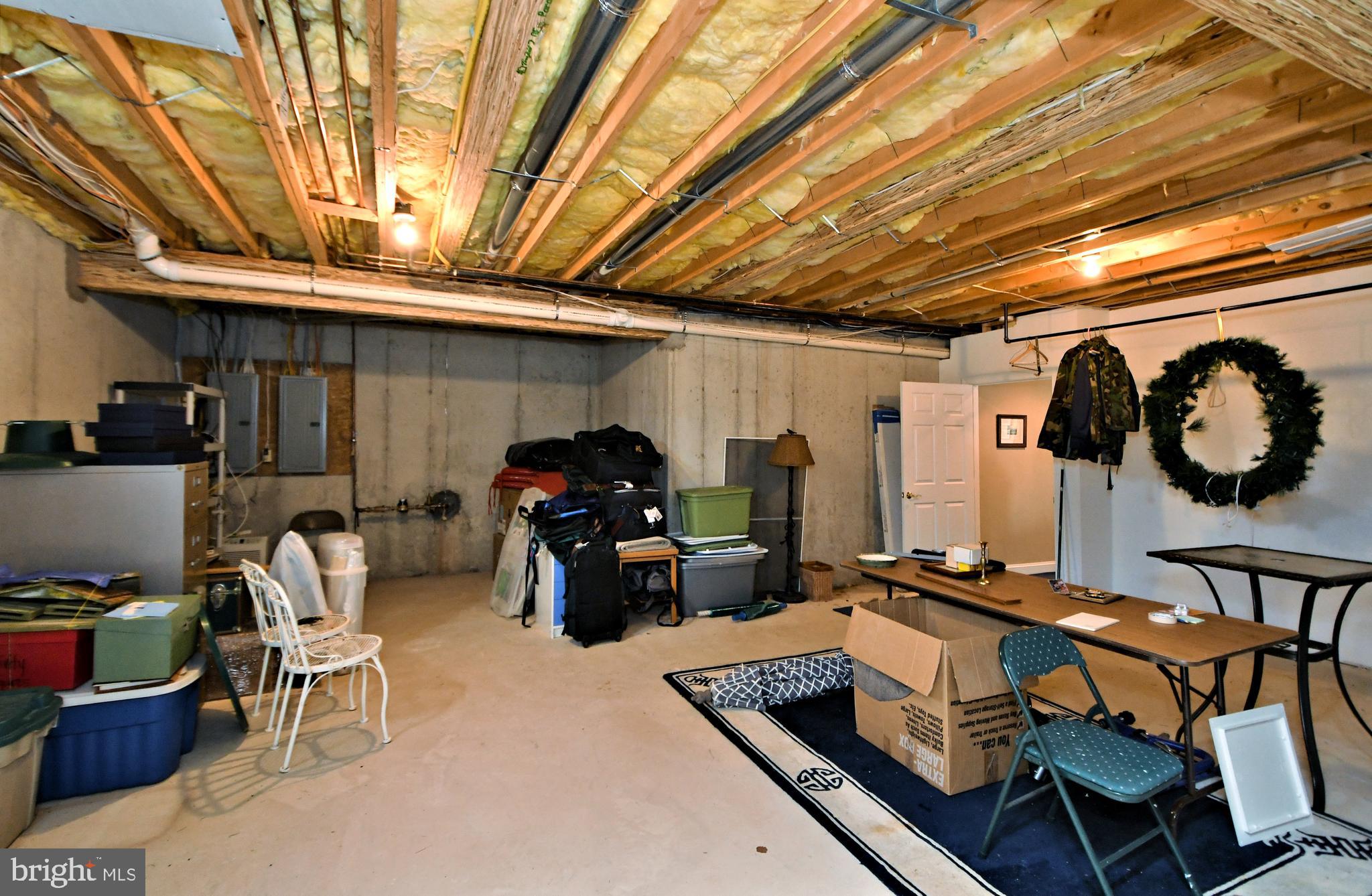 CEDAR HILL WOODS - Residential