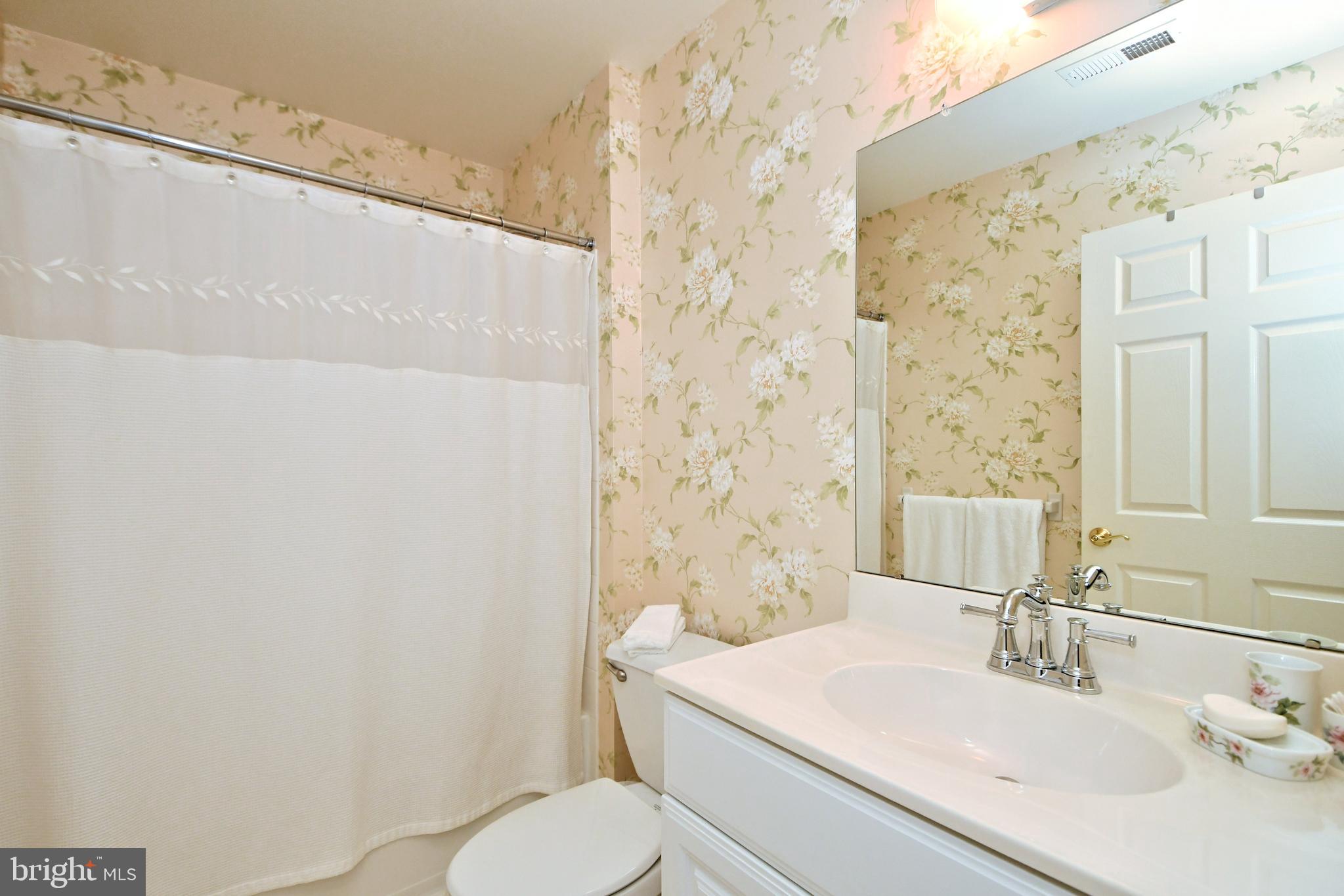 CEDAR HILL WOODS - Residential