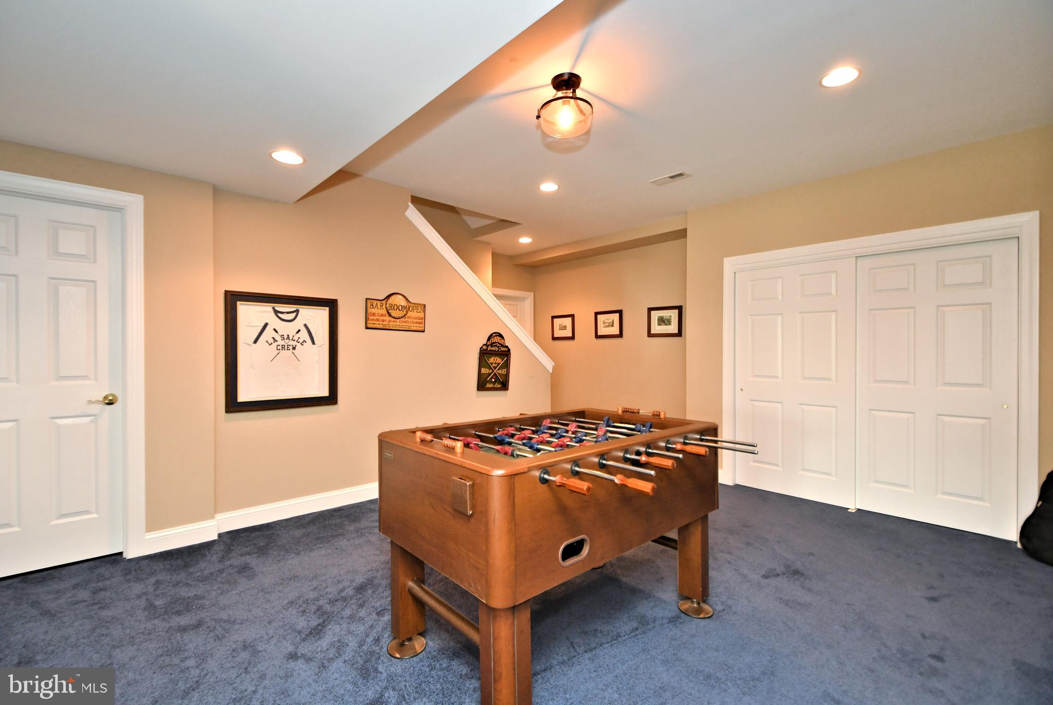 CEDAR HILL WOODS - Residential