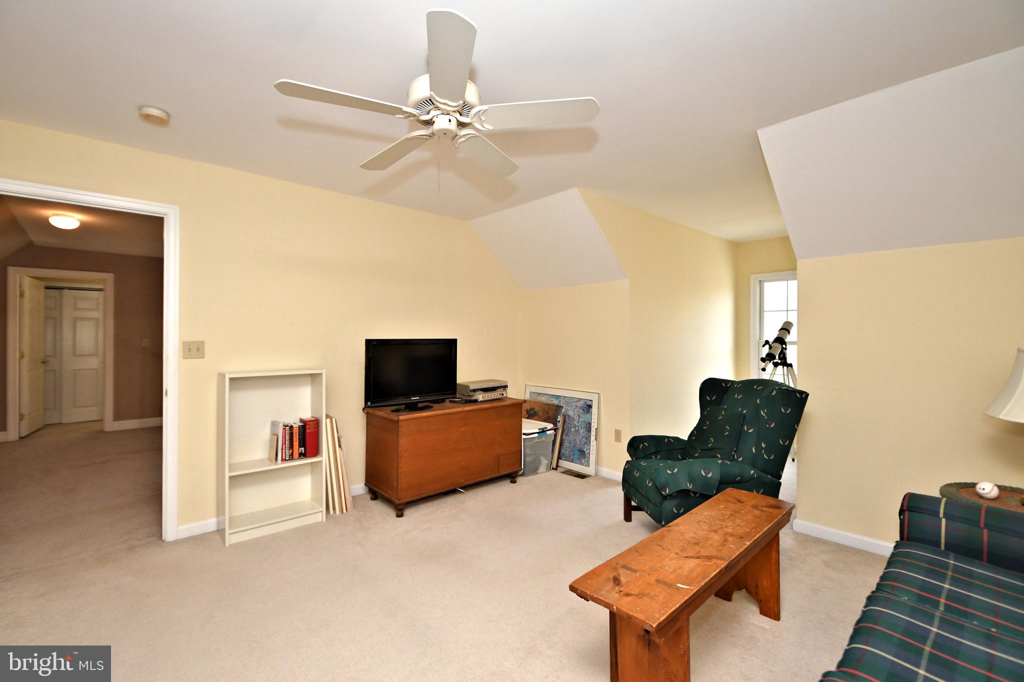 CEDAR HILL WOODS - Residential