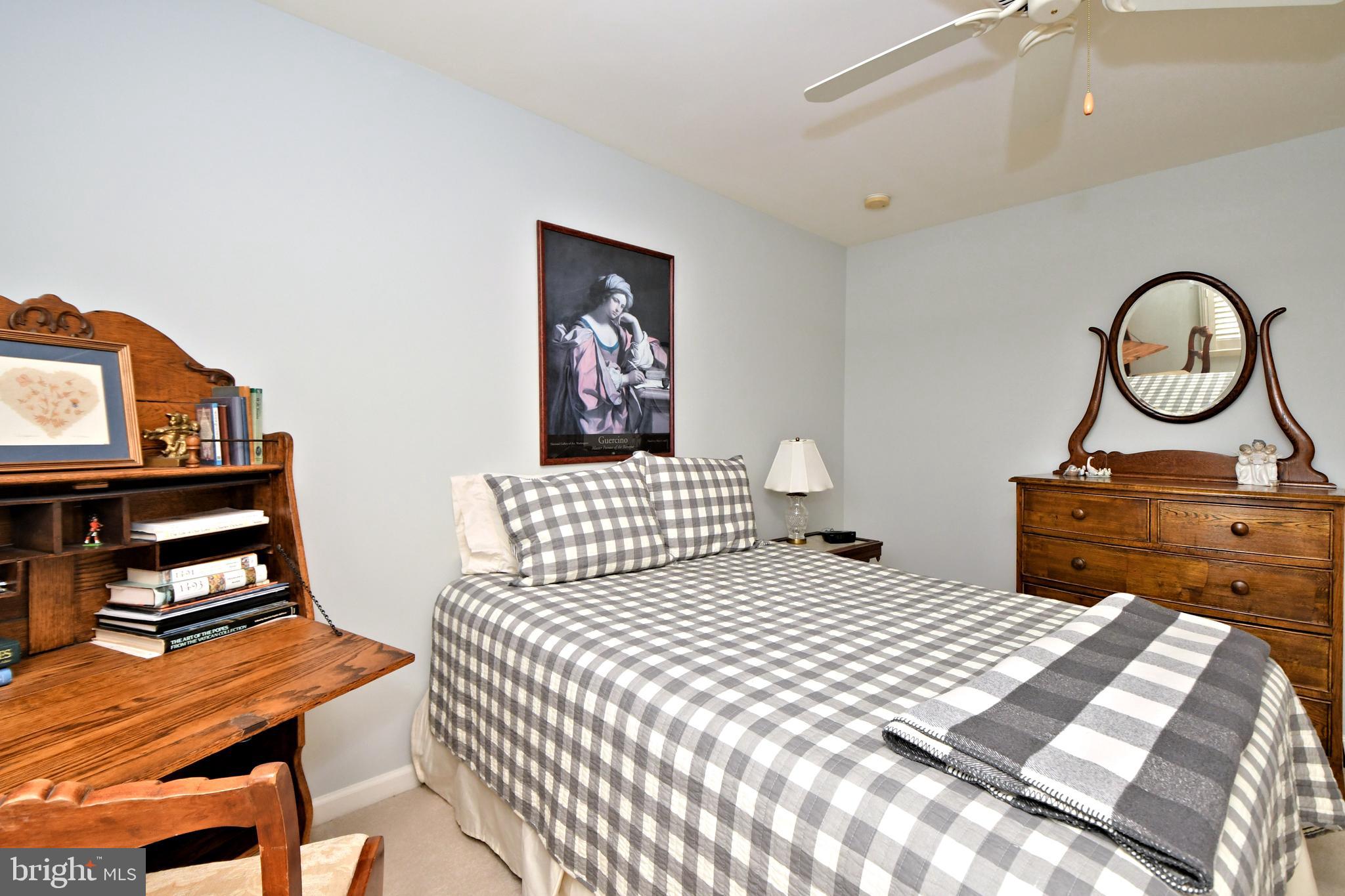 CEDAR HILL WOODS - Residential