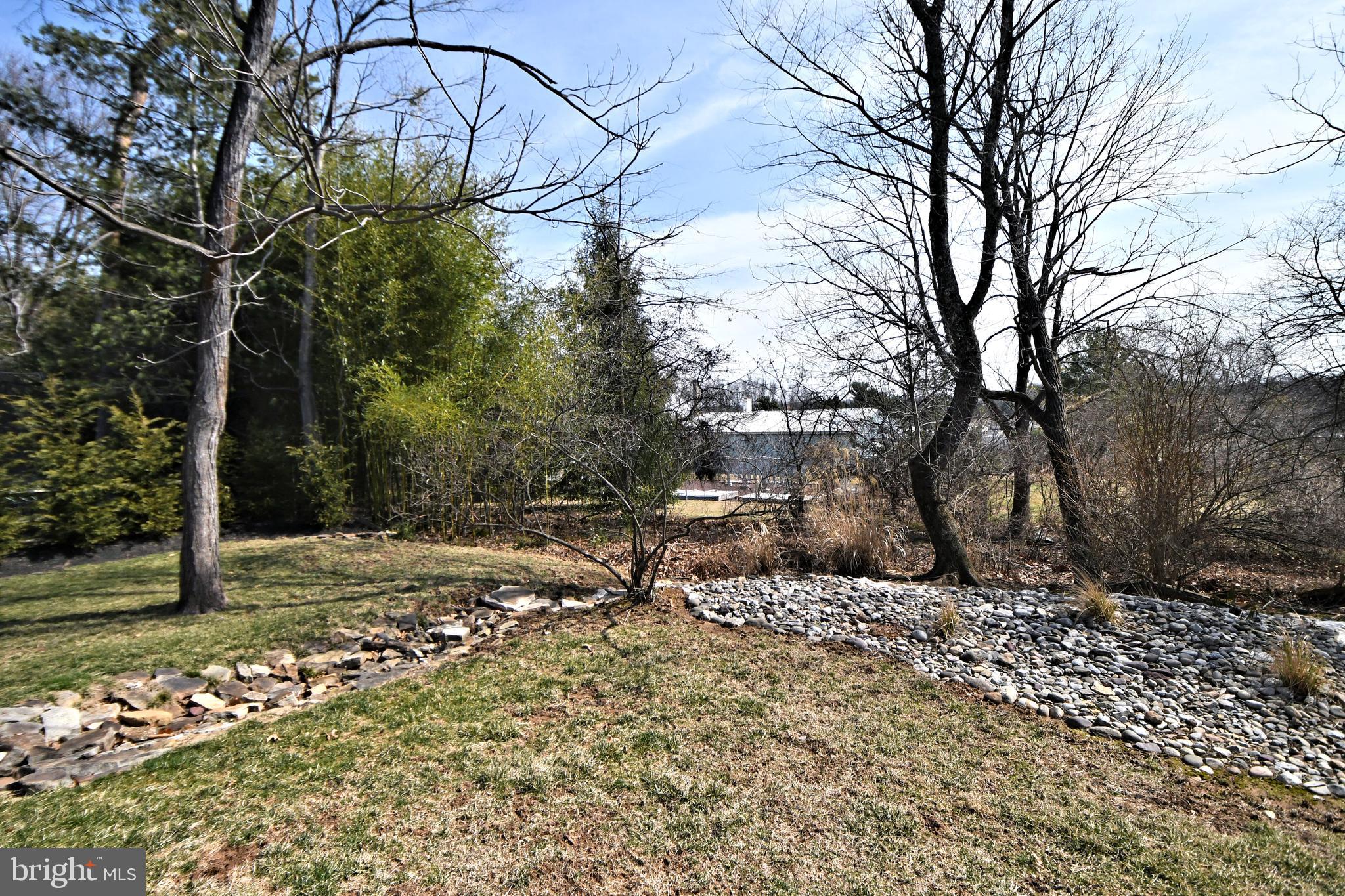 CEDAR HILL WOODS - Residential