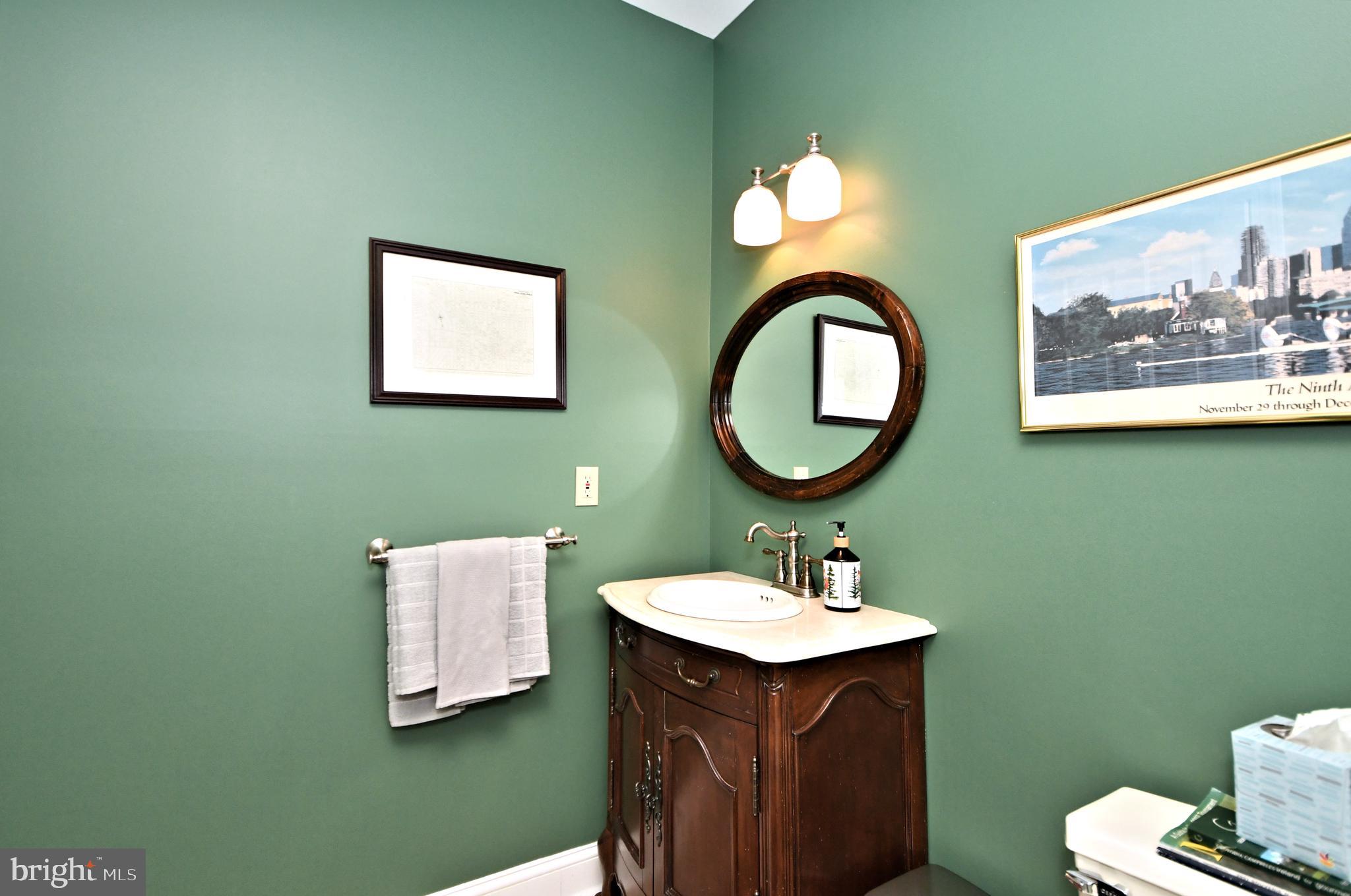 CEDAR HILL WOODS - Residential