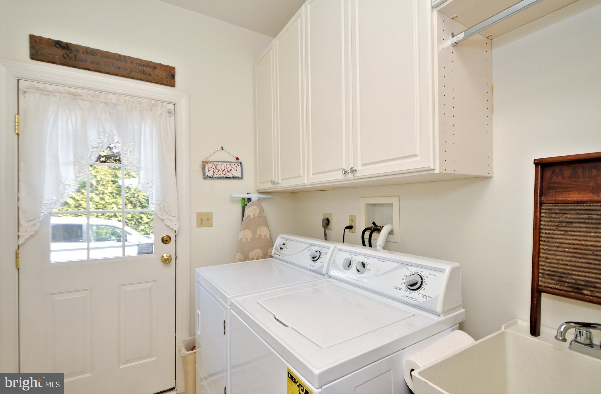 CEDAR HILL WOODS - Residential