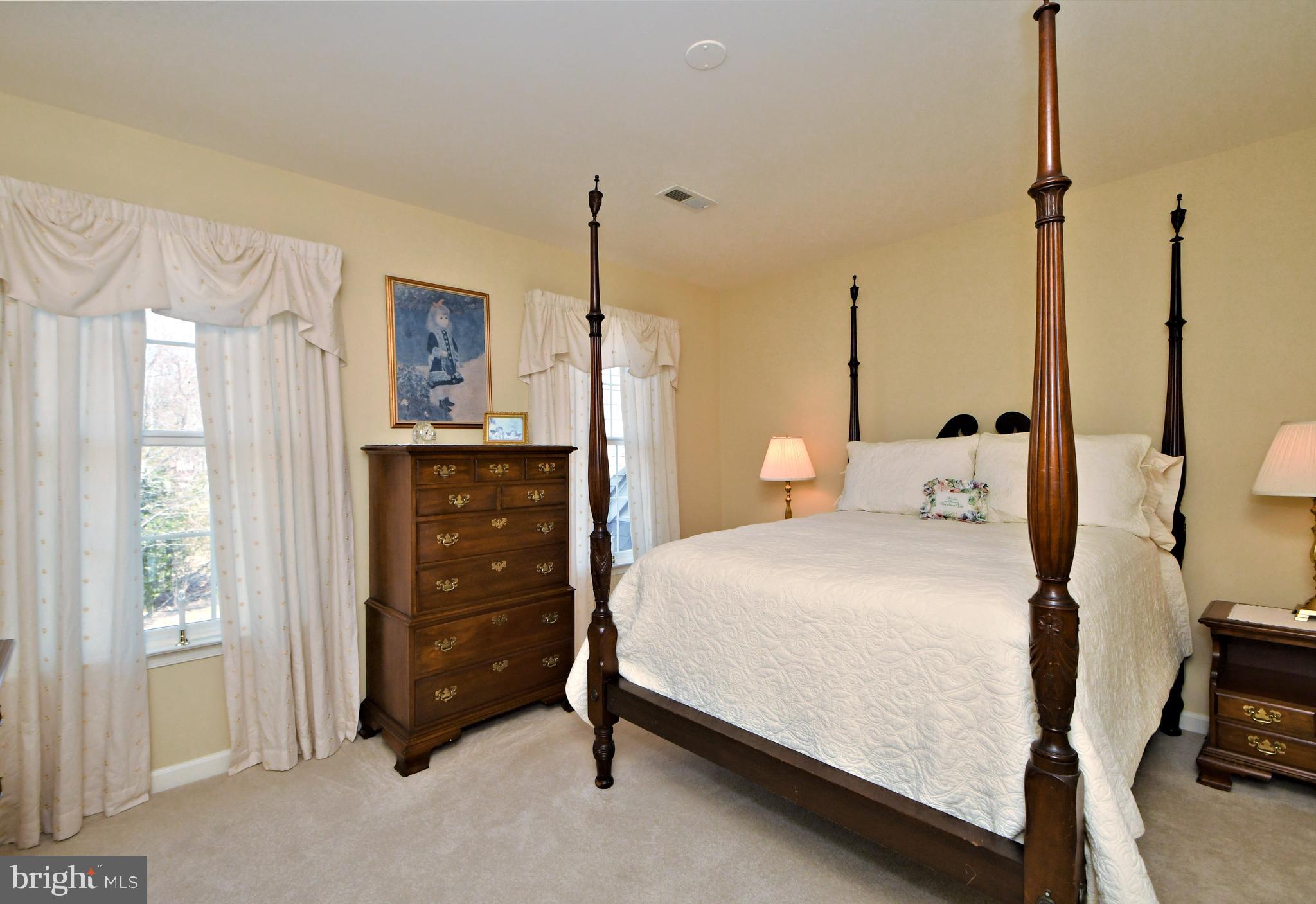 CEDAR HILL WOODS - Residential