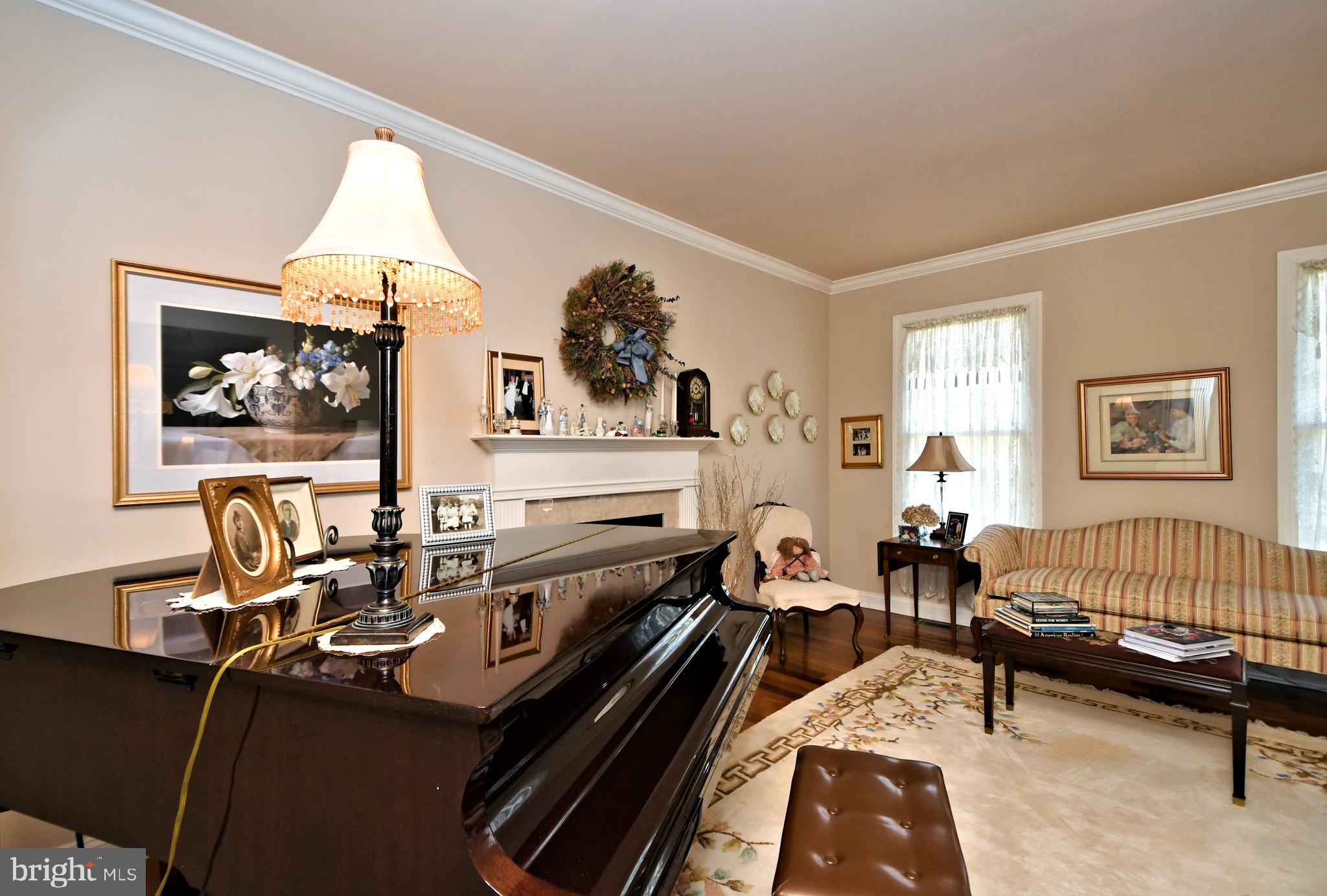 CEDAR HILL WOODS - Residential