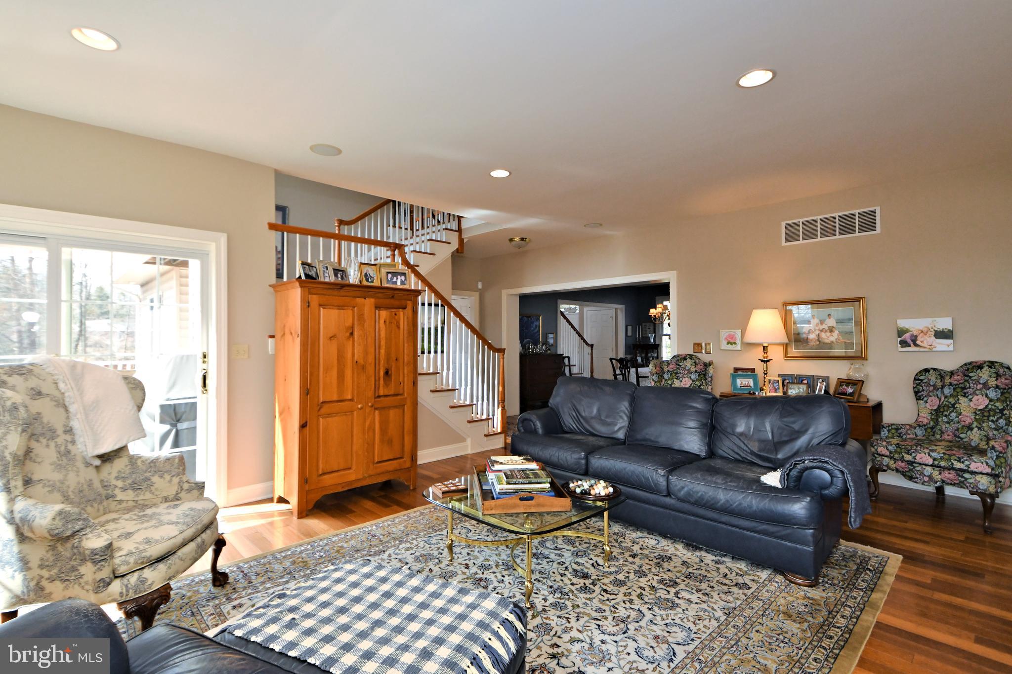 CEDAR HILL WOODS - Residential