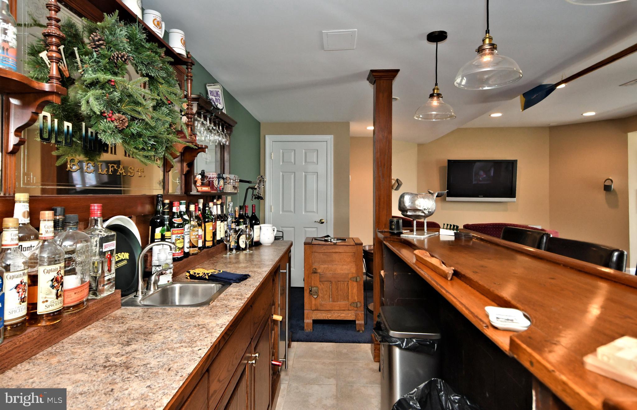 CEDAR HILL WOODS - Residential