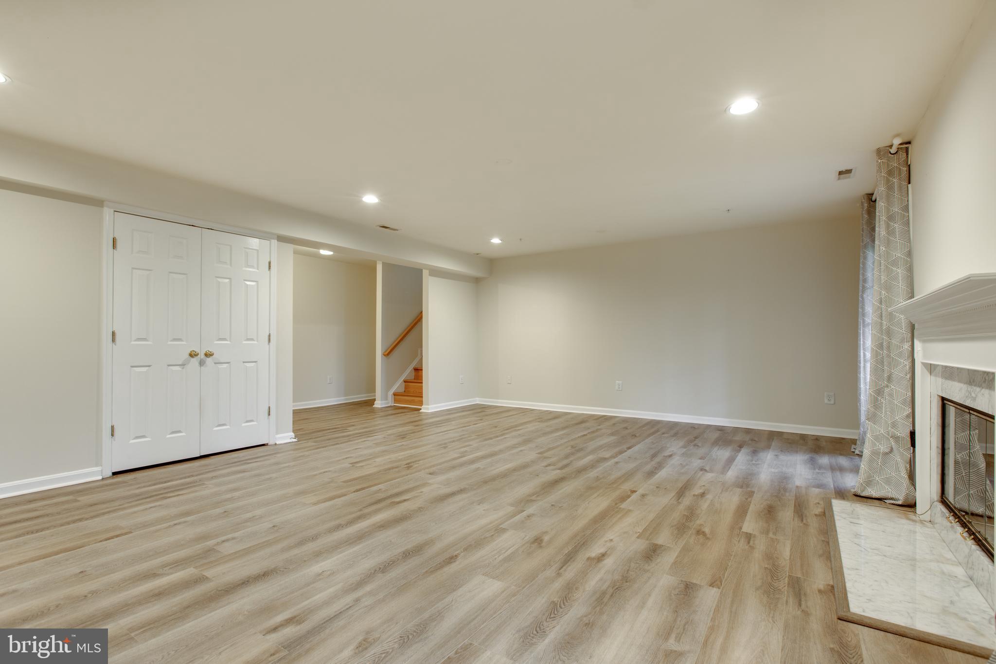 AUTUMN OAKS - Residential Lease