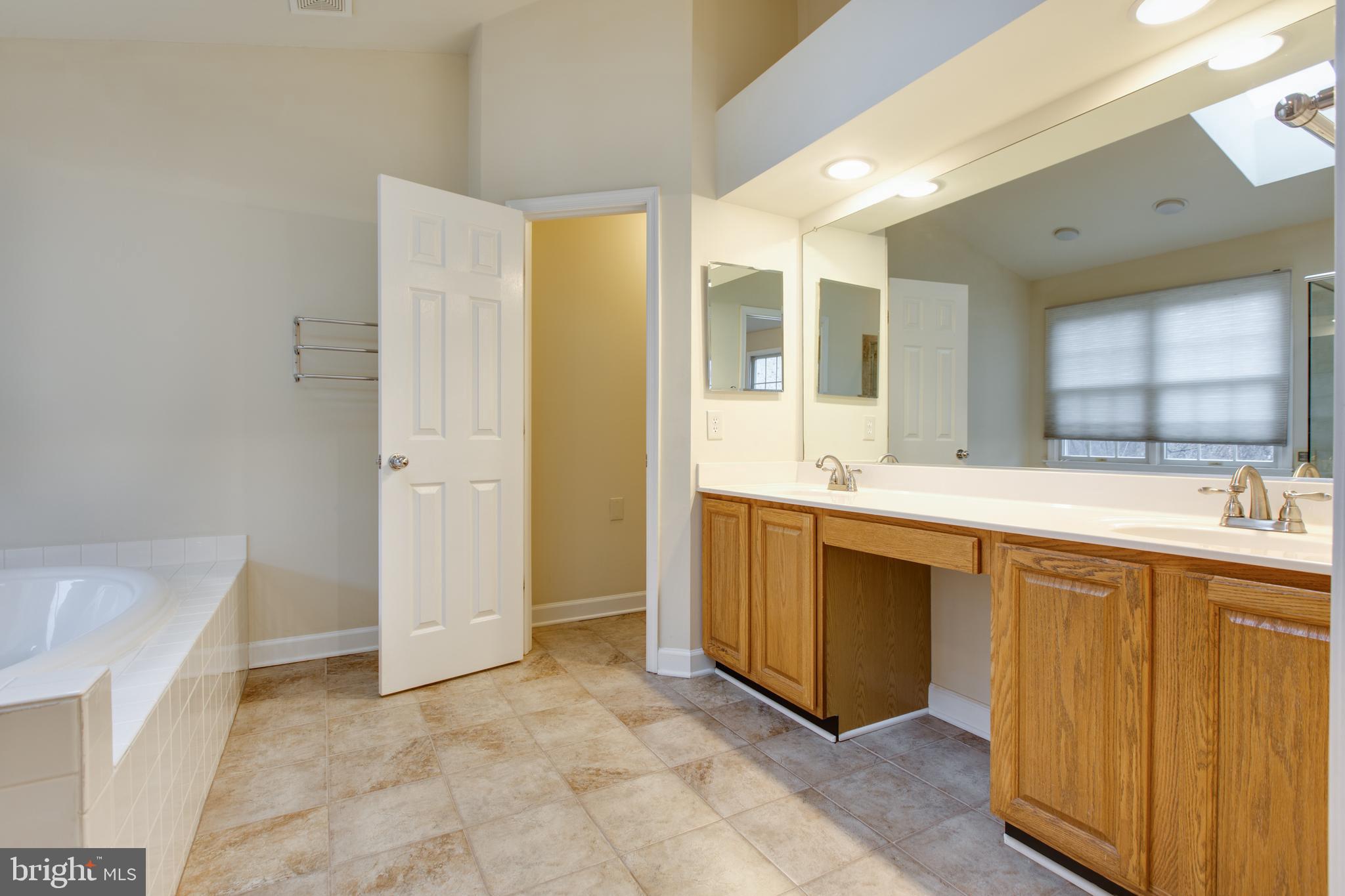 AUTUMN OAKS - Residential Lease