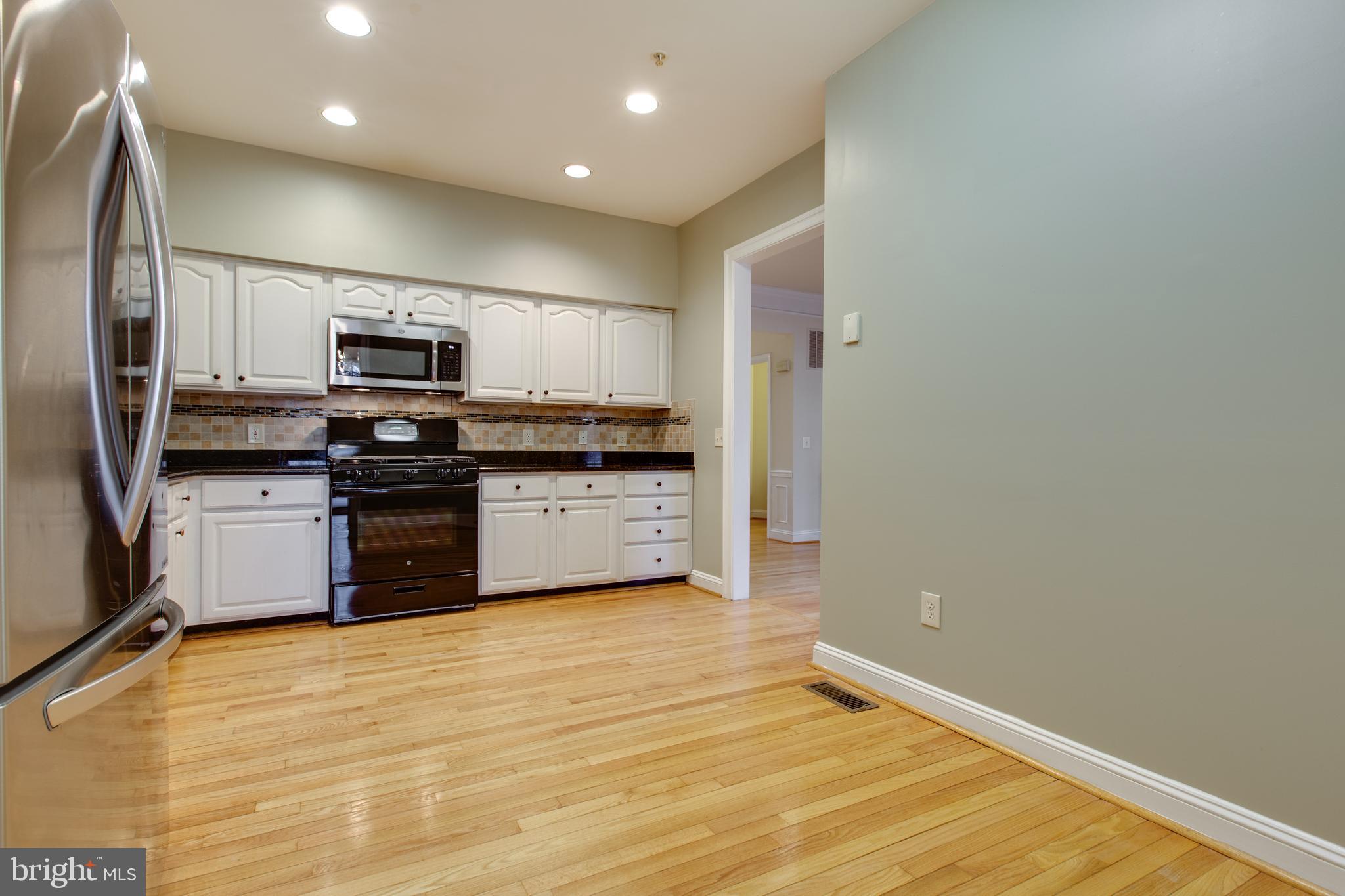 AUTUMN OAKS - Residential Lease