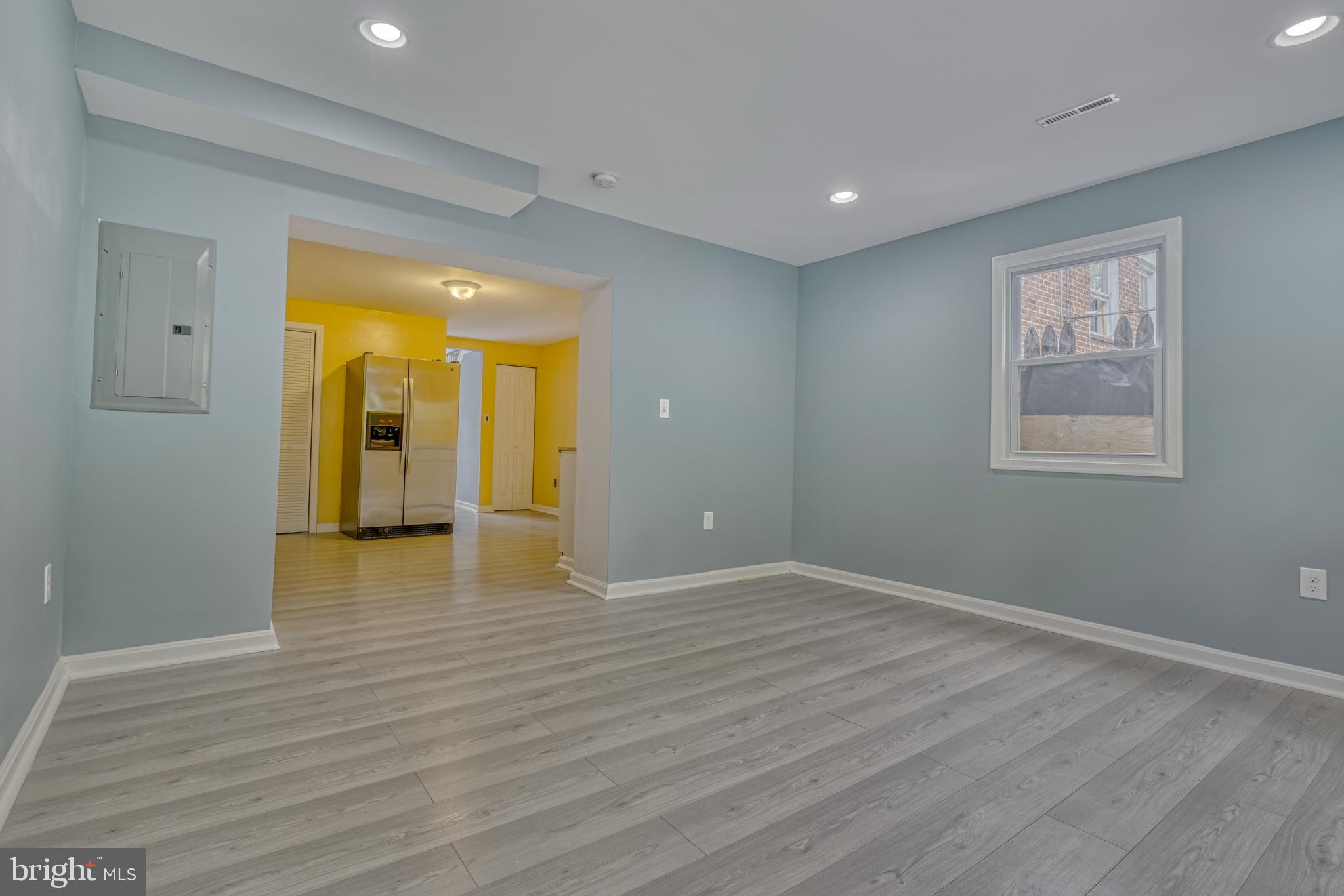 LAKELAND - Residential