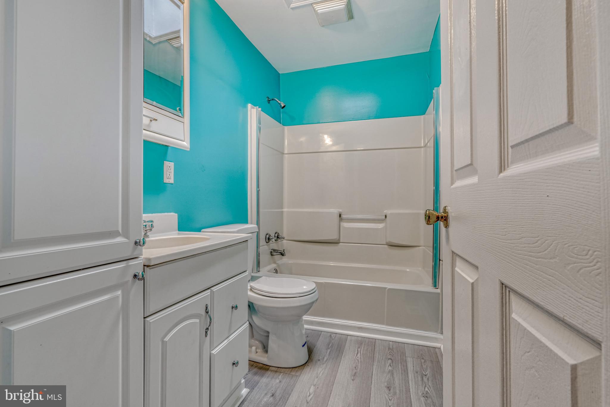 LAKELAND - Residential