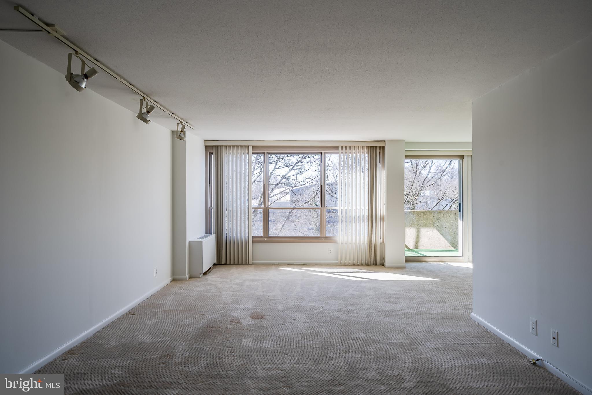 GREENHILL FARMS - Residential