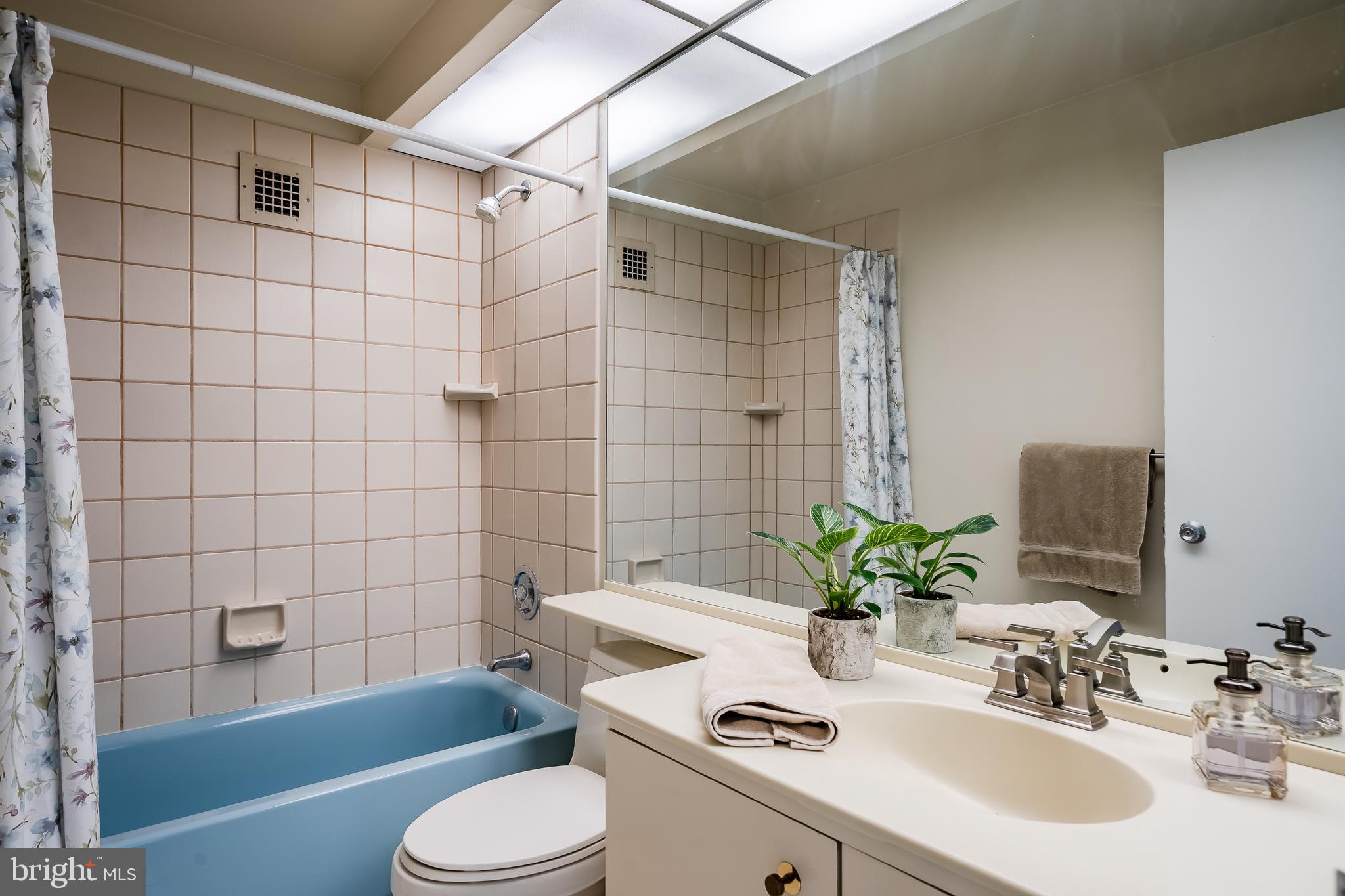 GREENHILL FARMS - Residential