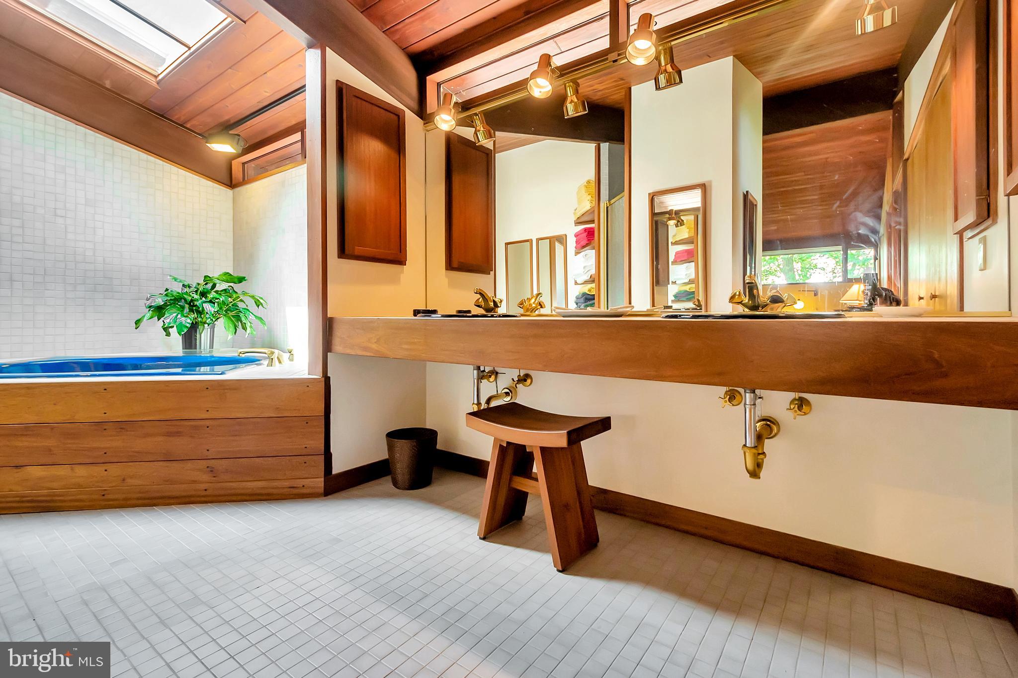 AQUIA HARBOUR - Residential