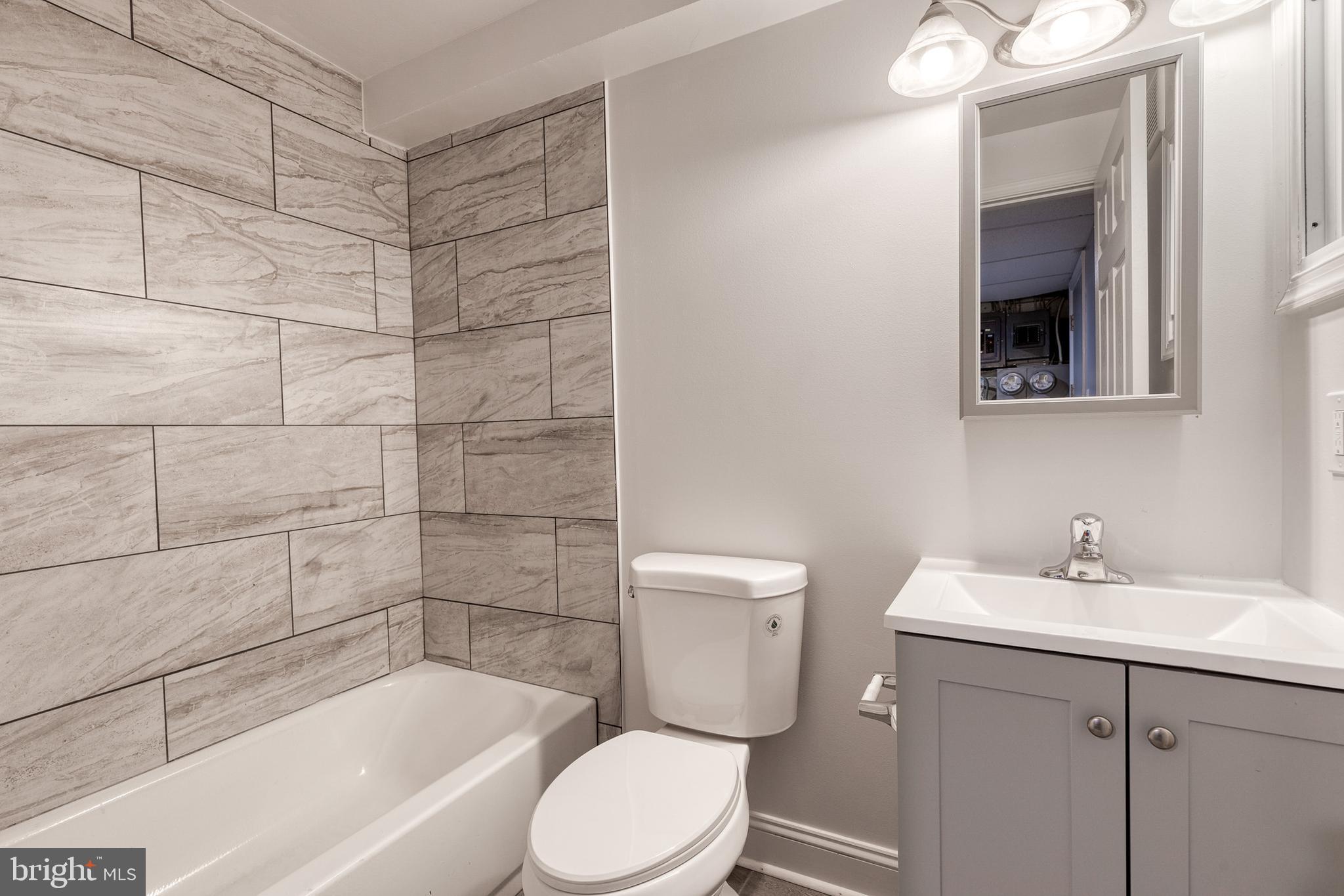 BAYVIEW - Residential Lease