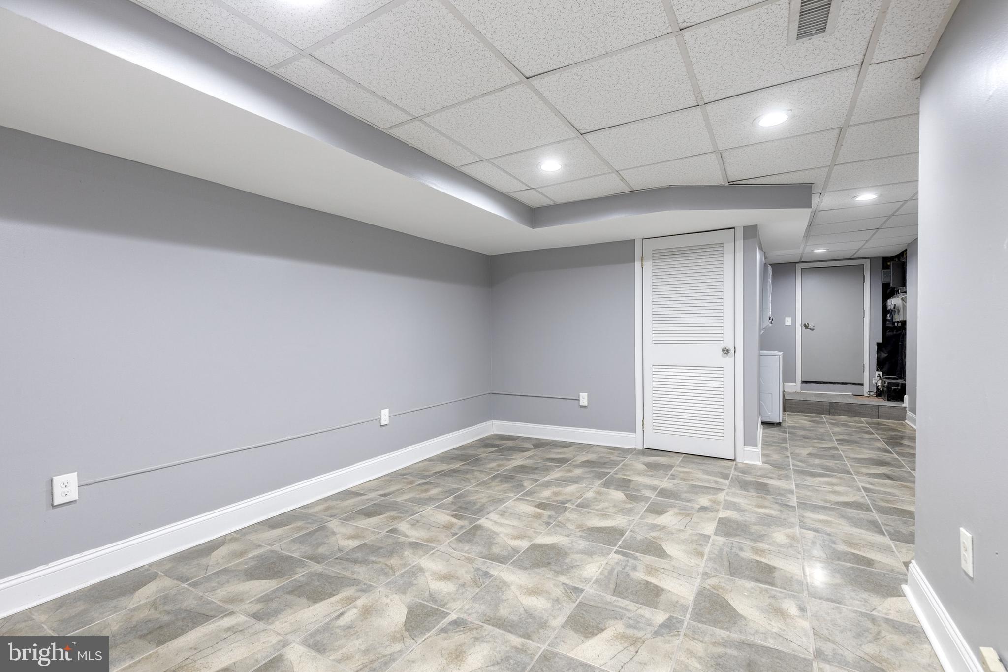 BAYVIEW - Residential Lease