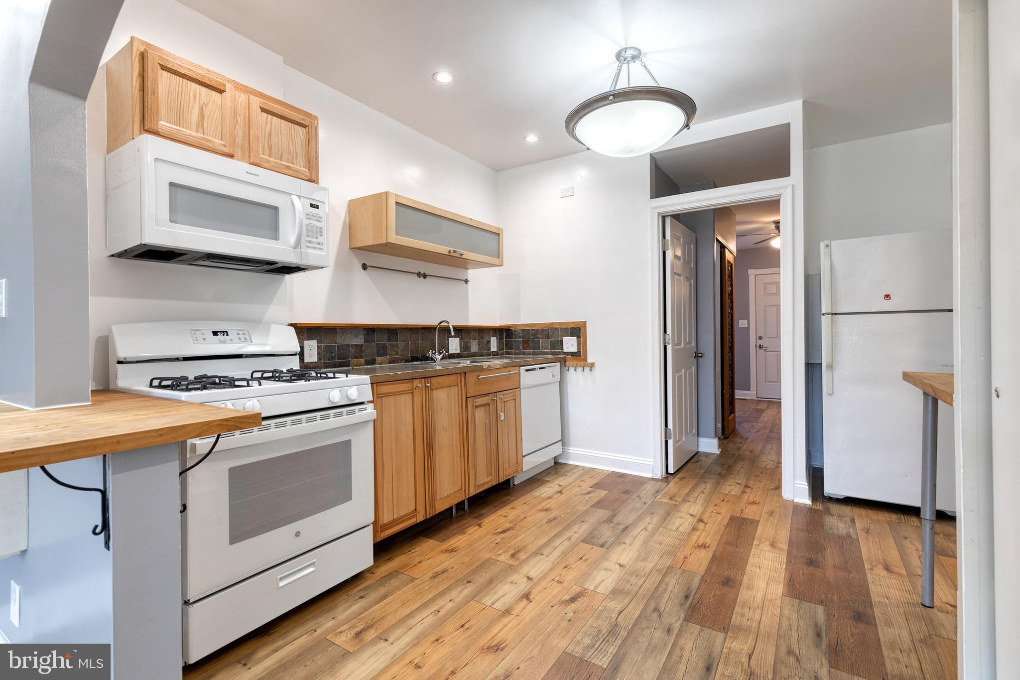 BAYVIEW - Residential Lease