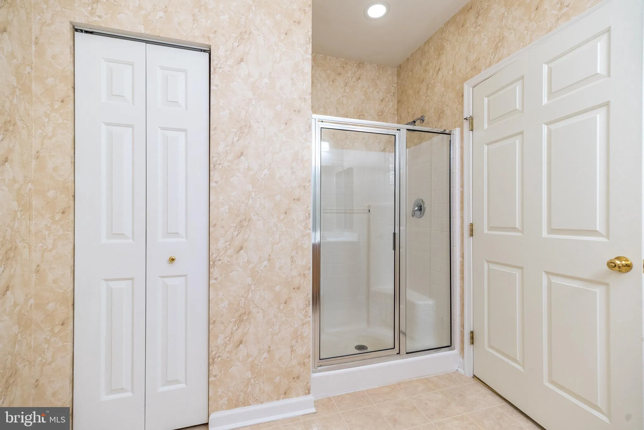 Warrington, Pennsylvania 18976, United States, 2 Bedrooms Bedrooms, ,2 BathroomsBathrooms,Residential,Pending,119080