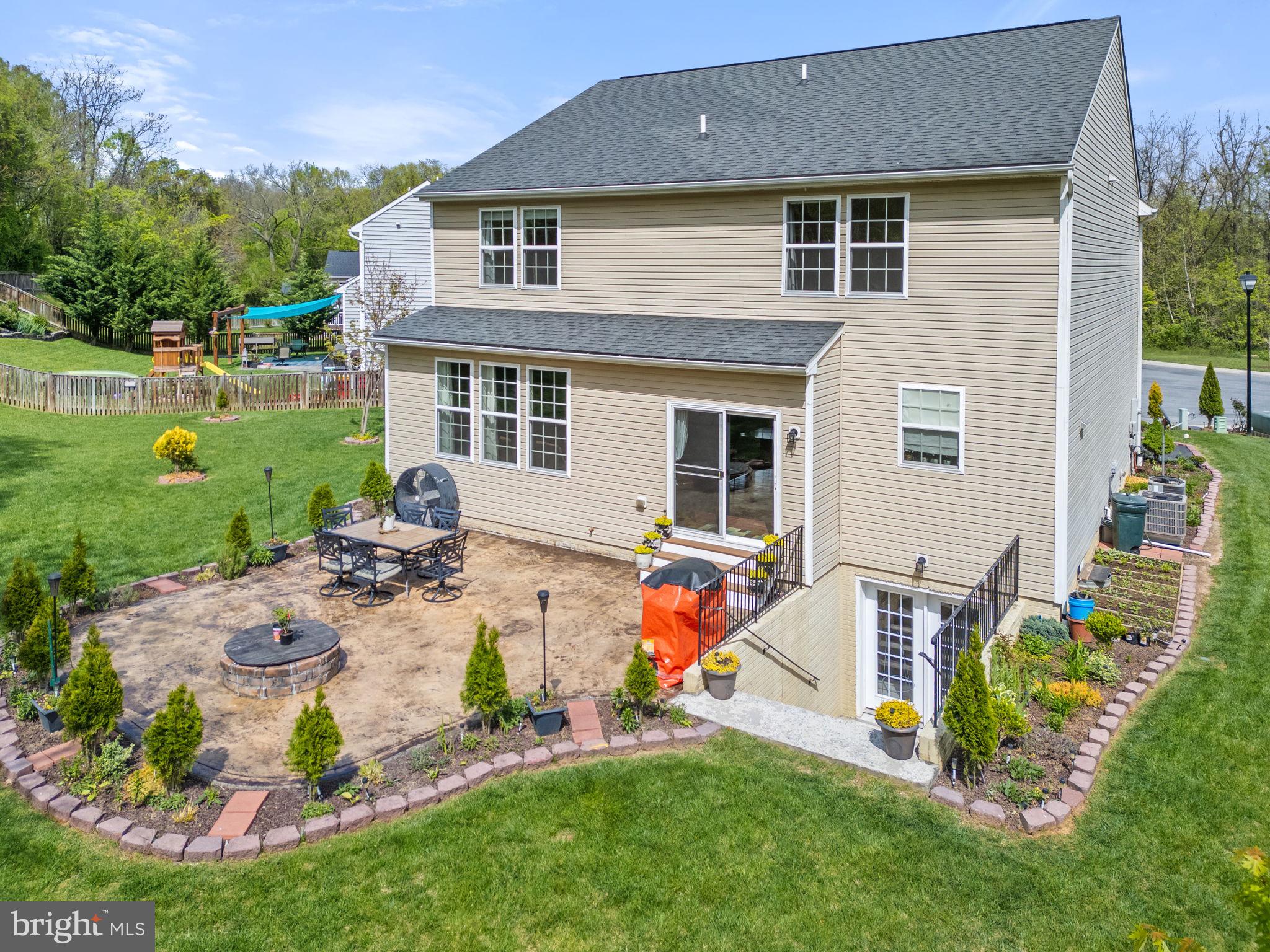 SPRUCE HILL NORTH - Residential