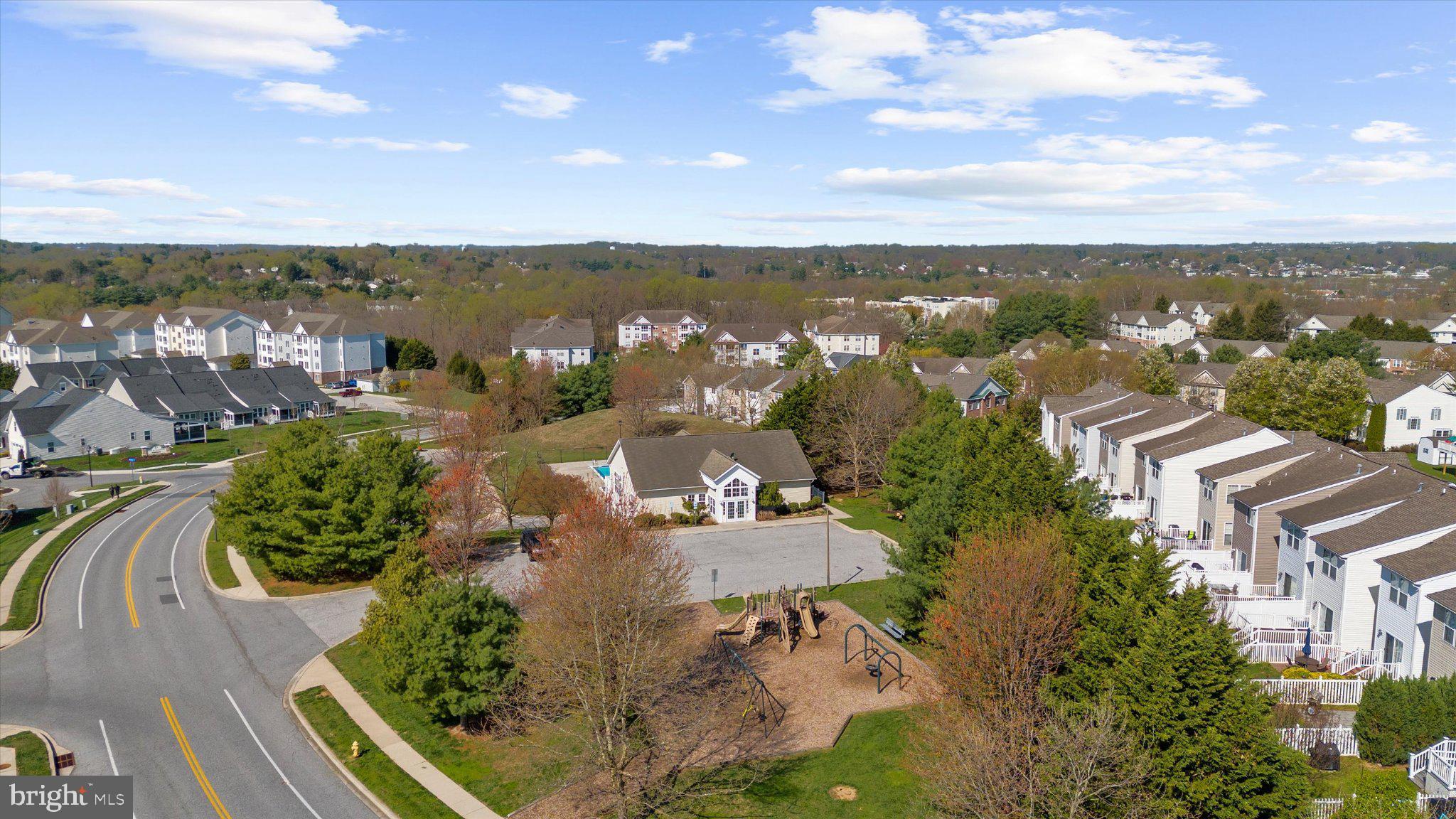 EMERALD HILLS - Residential