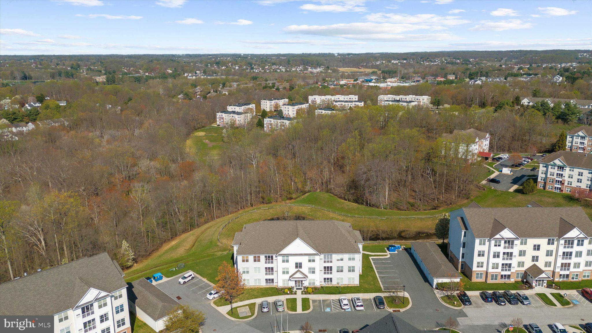 EMERALD HILLS - Residential