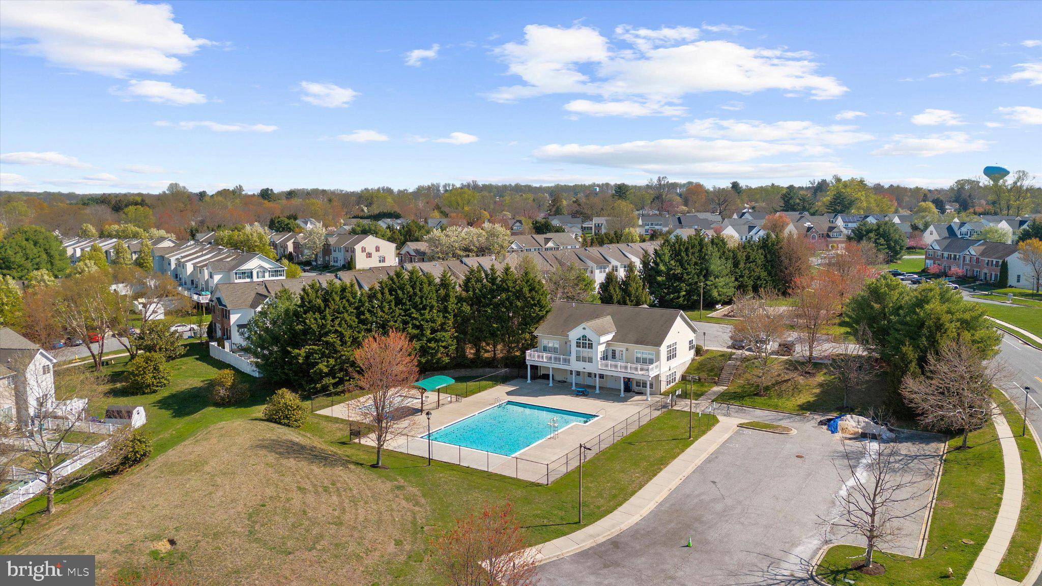 EMERALD HILLS - Residential