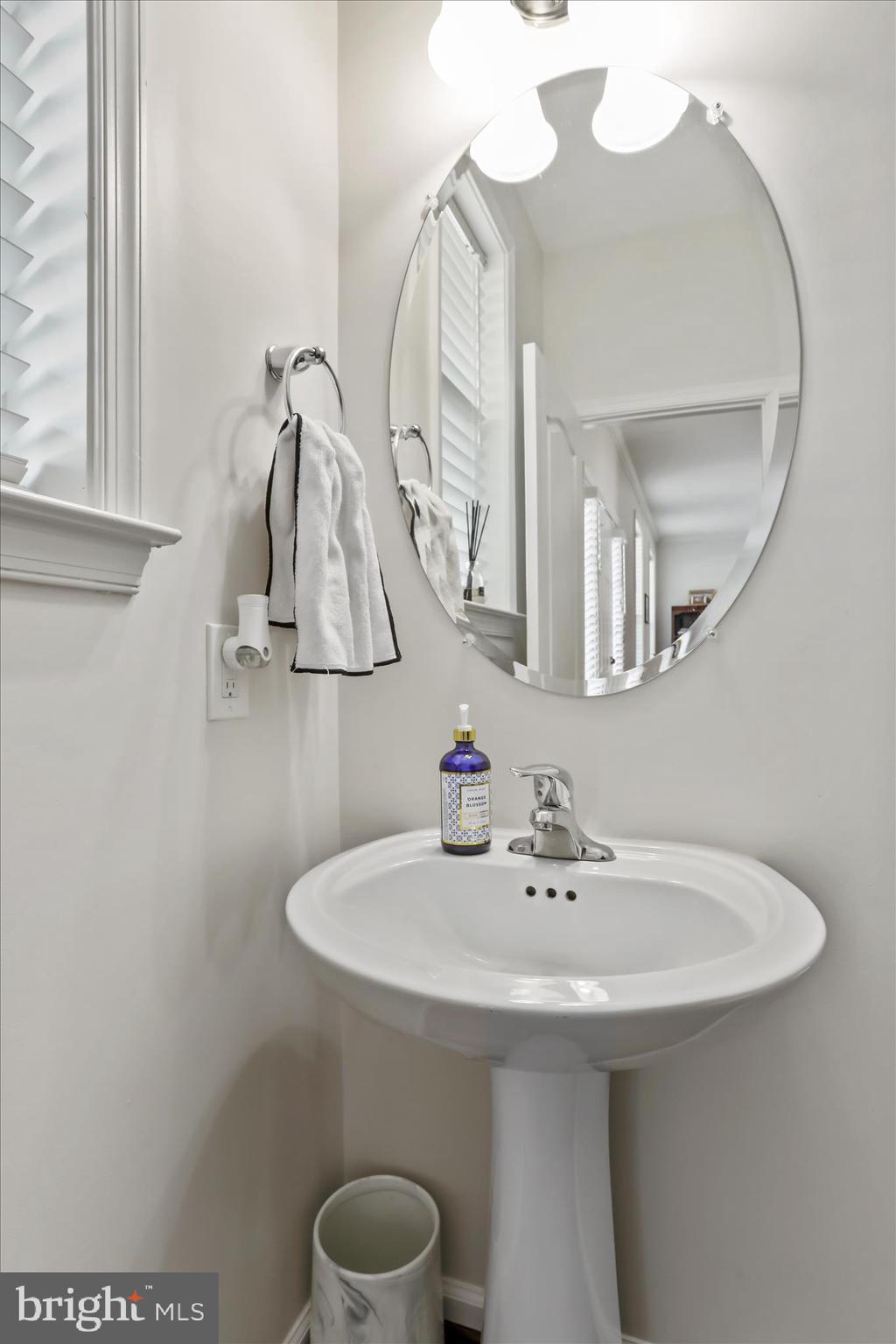 ELMWOOD FARM - Residential