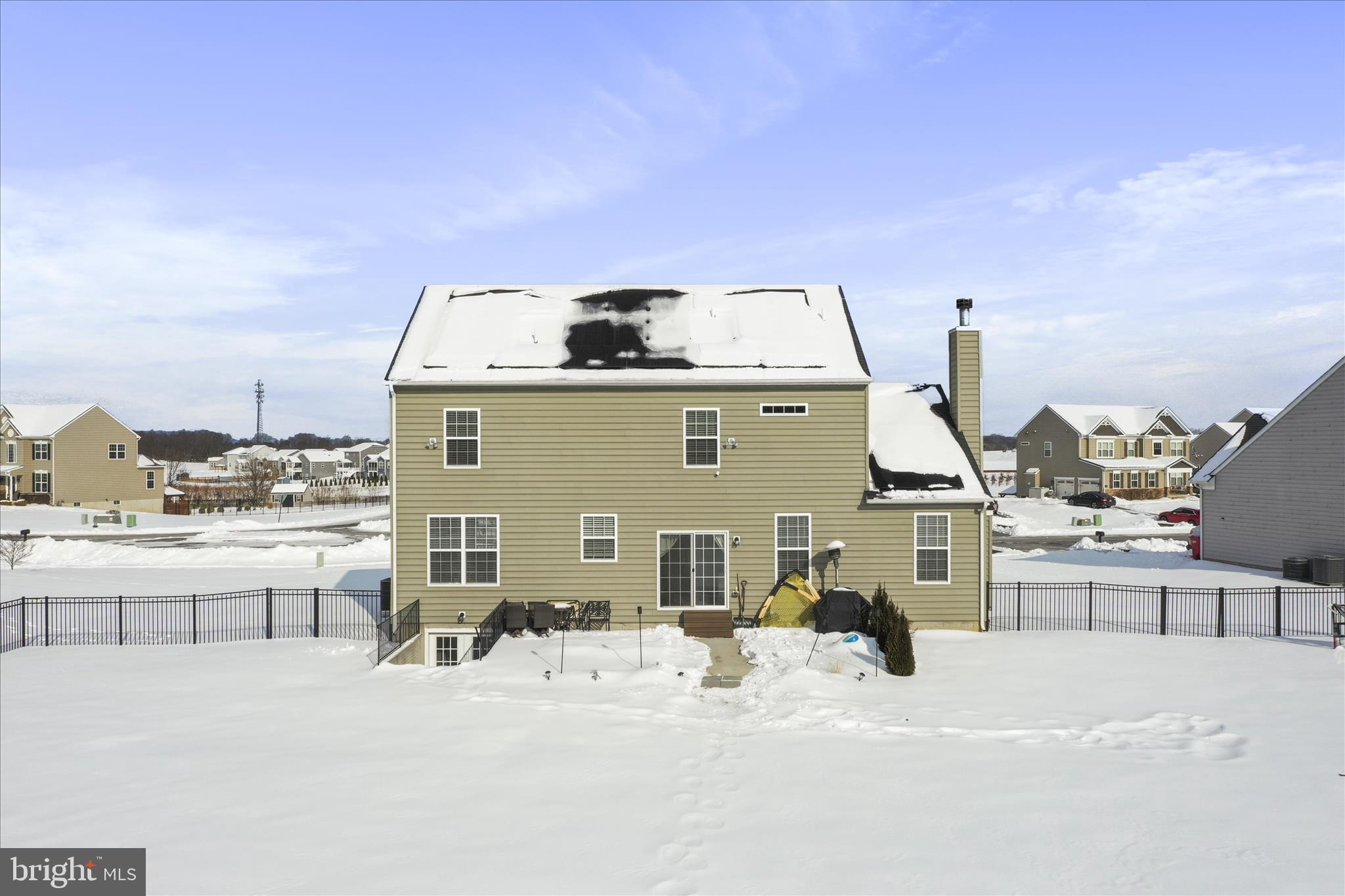 ELMWOOD FARM - Residential