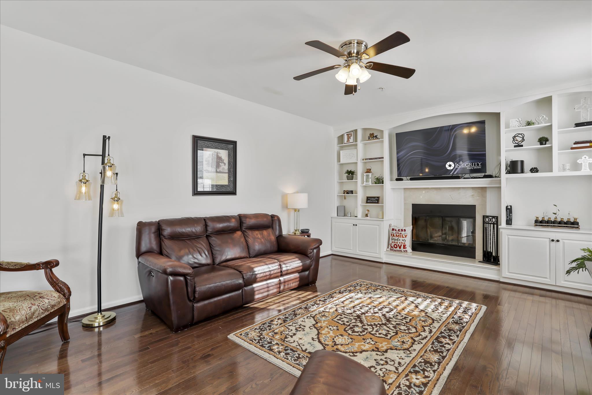 ELMWOOD FARM - Residential