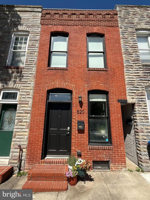 Townhouse For Sale - 820 S Luzerne Avenue<br/> Baltimore City County, BALTIMORE, MD 21224